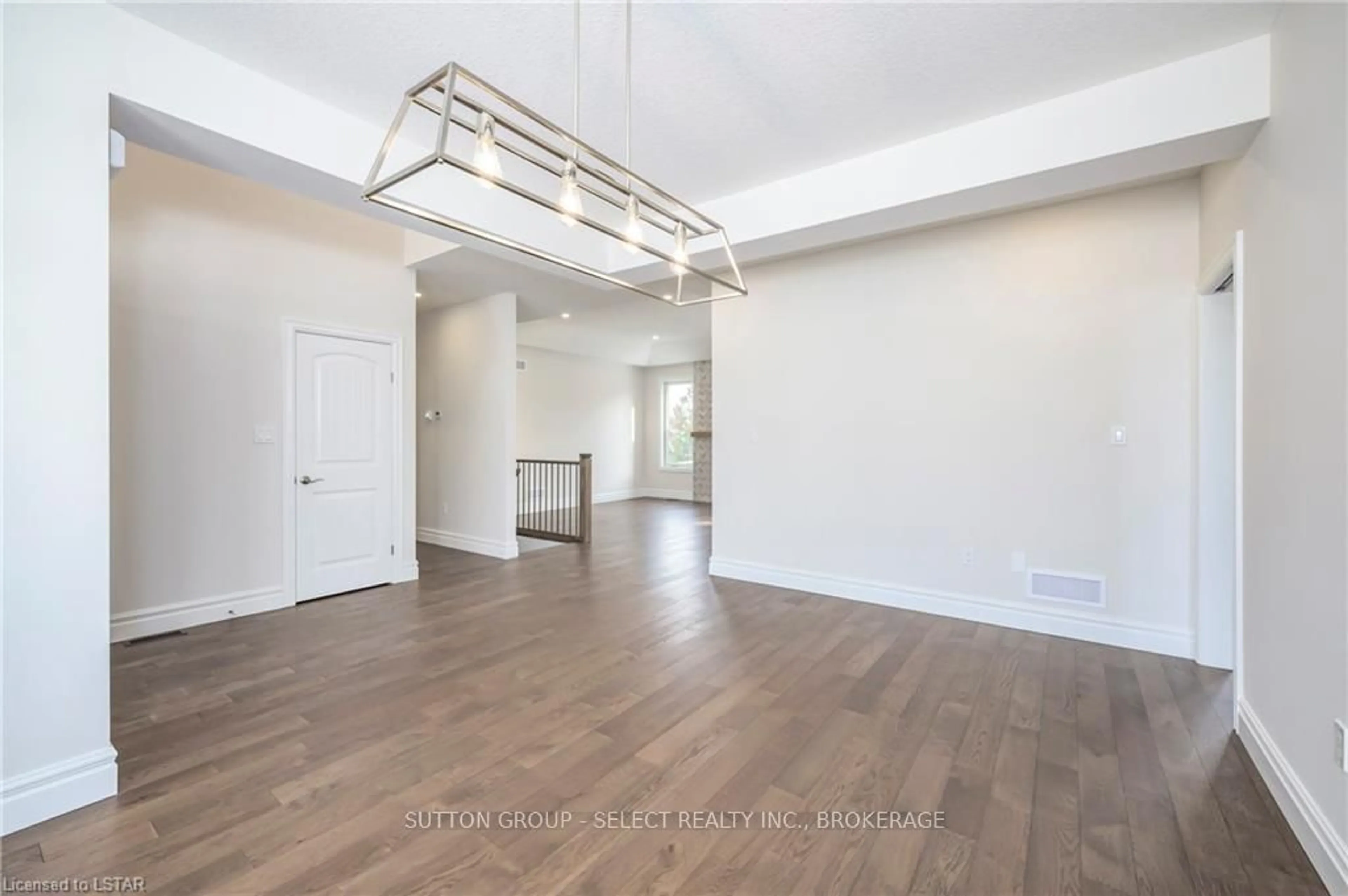 A pic of a room, wood floors for 7 SPRUCE Cres, North Middlesex Ontario N0M 2K0