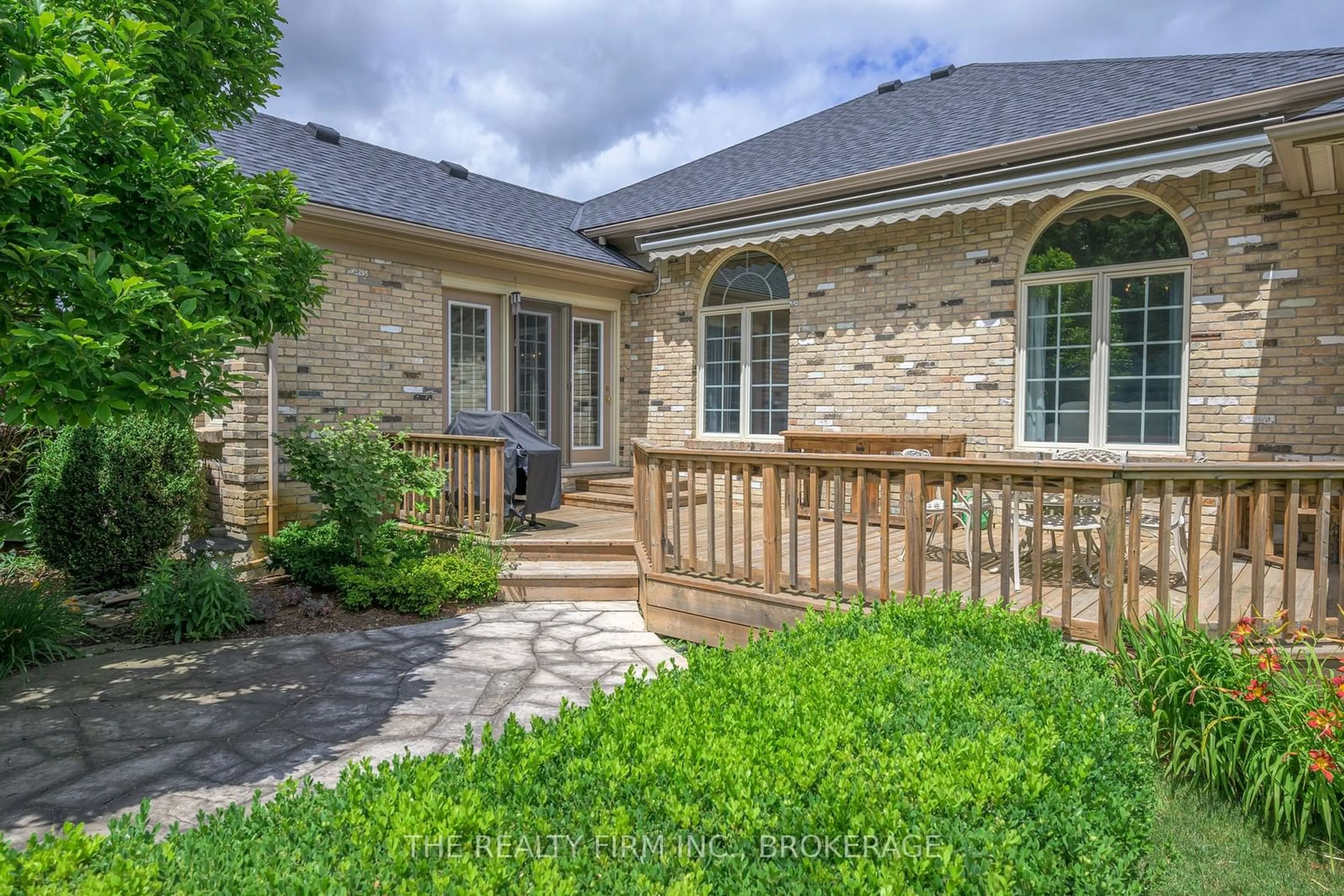 Home with brick exterior material for 4690 COLONEL TALBOT Rd #3, London Ontario N6P 1S6