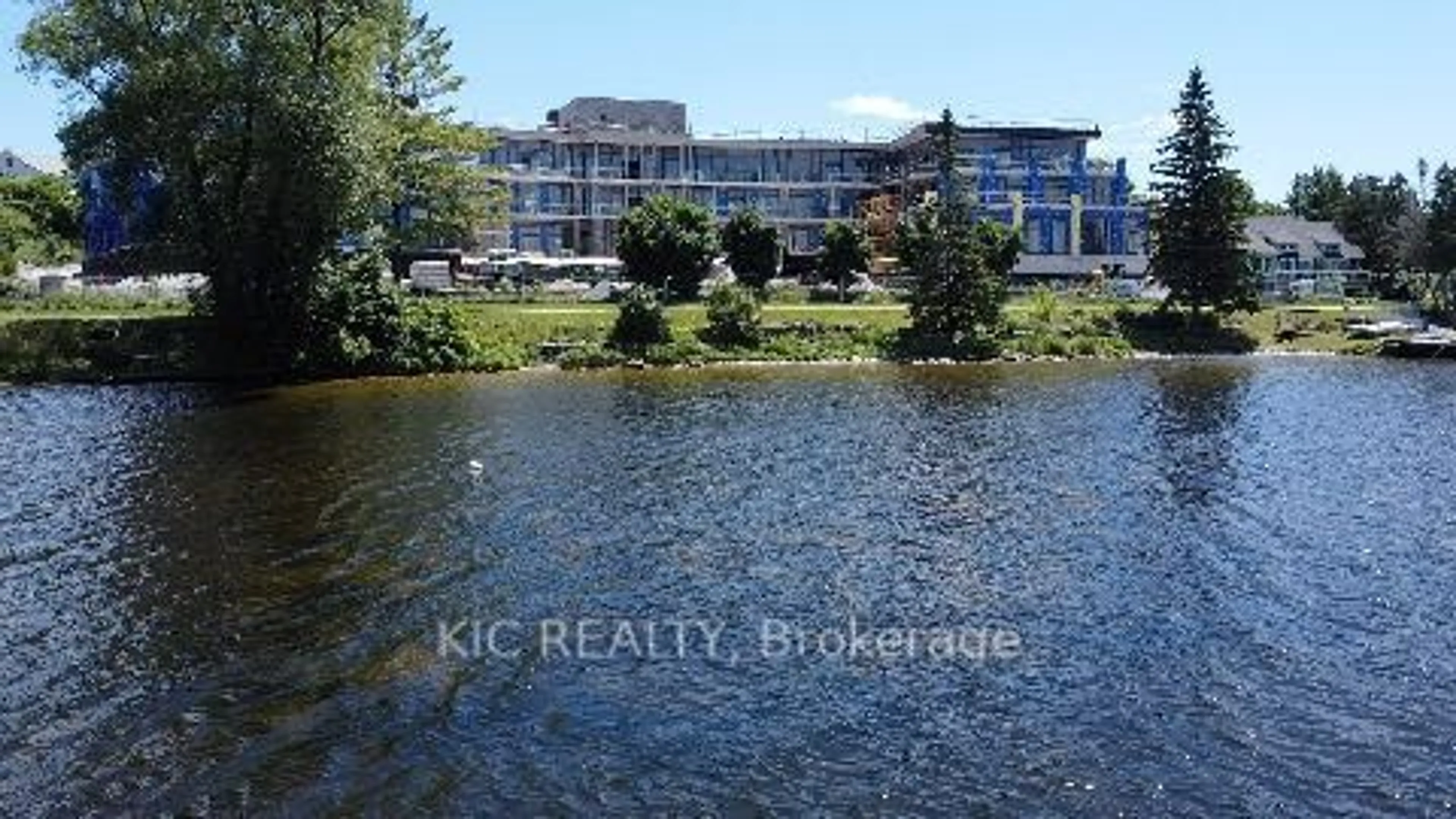 Blurry image for 99 Louisa St #107, Kawartha Lakes Ontario K0M 1N0
