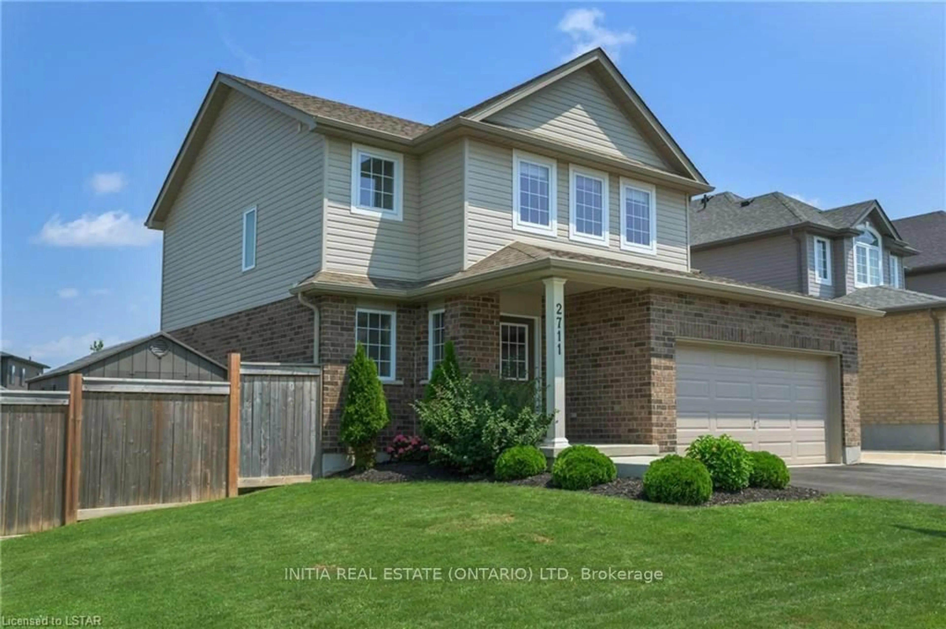 Frontside or backside of a home for 2711 Foxbend Link, London Ontario N6G 5B4