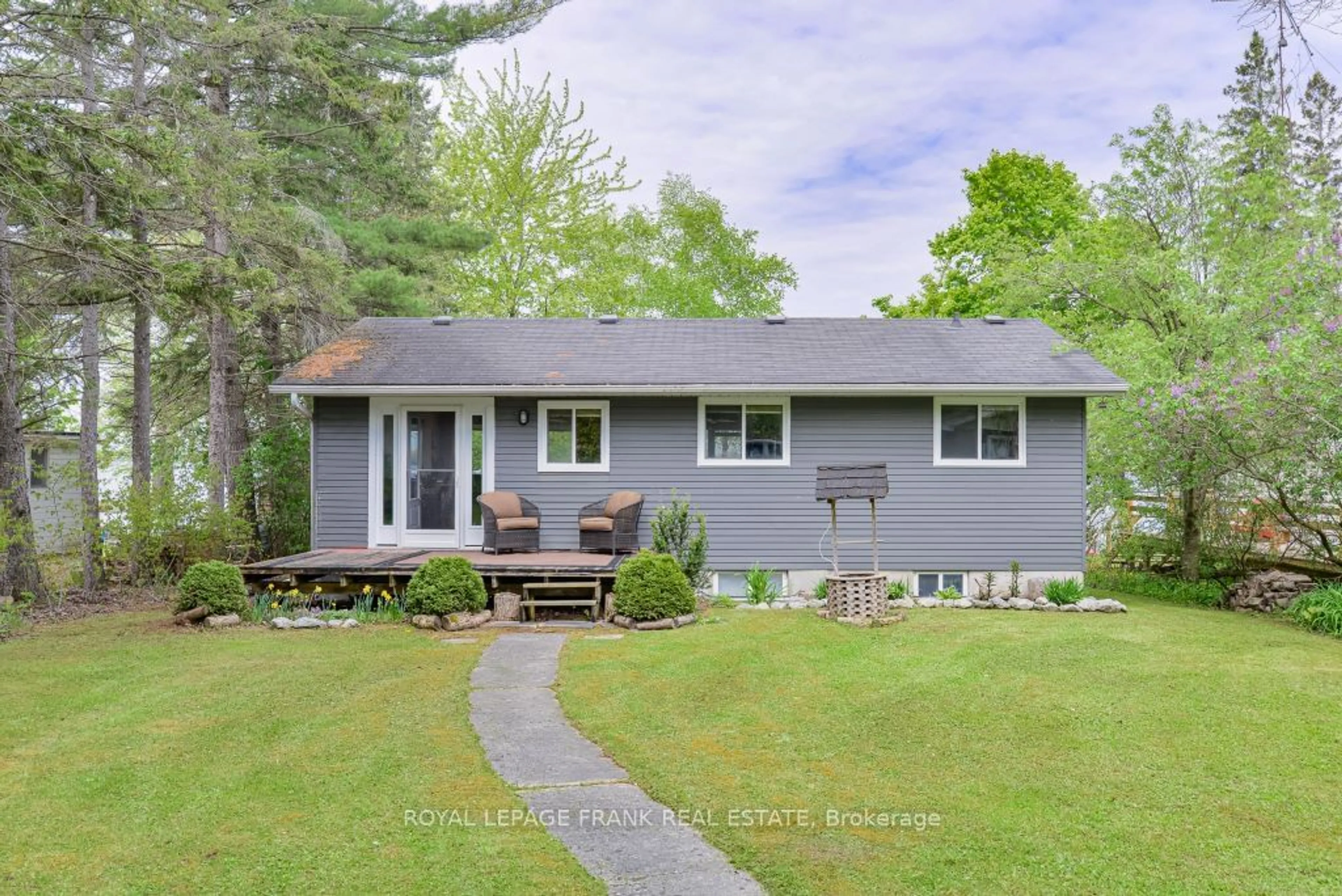 Frontside or backside of a home for 117 Campbell Beach Rd, Kawartha Lakes Ontario L0K 1W0