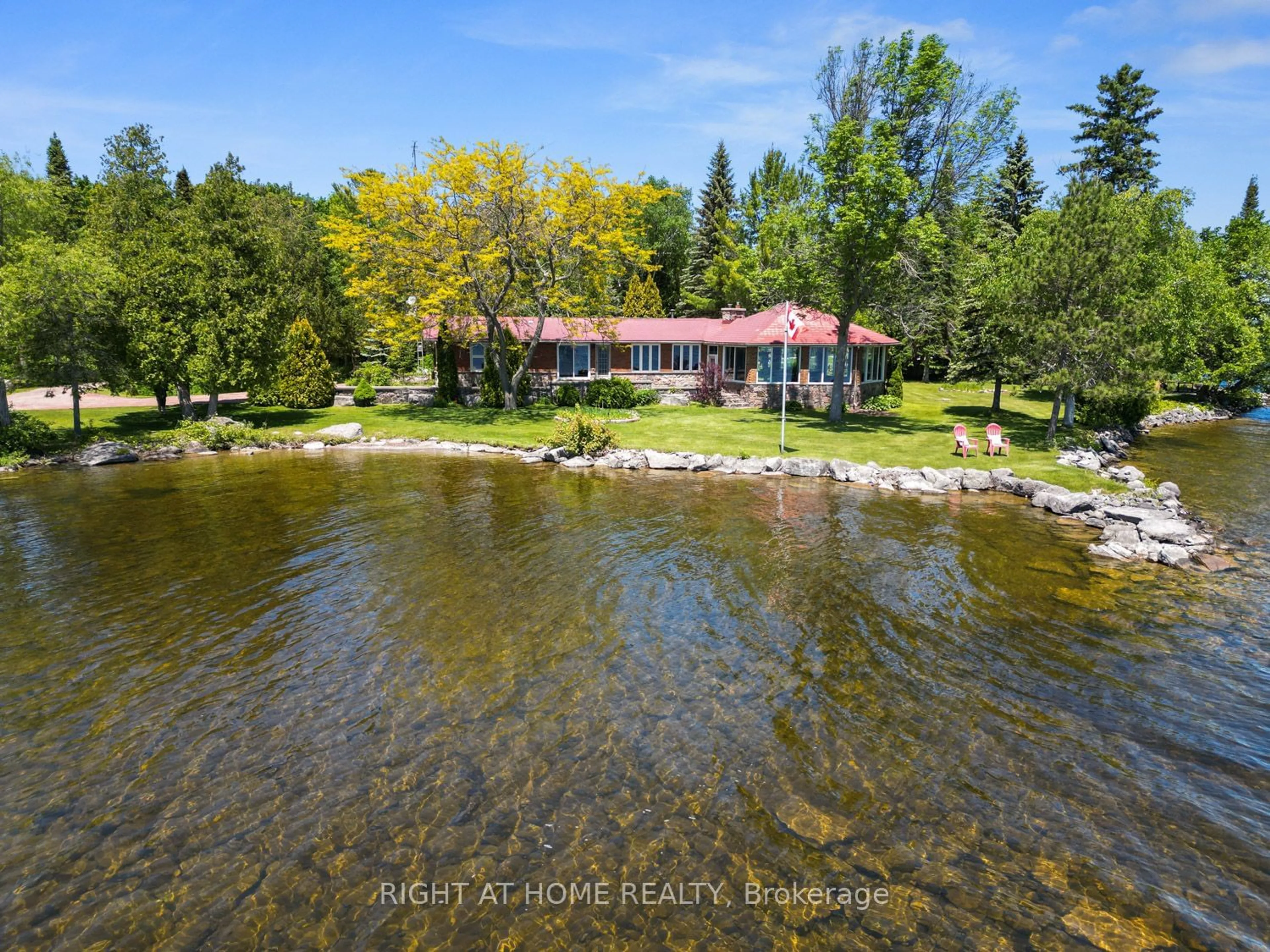 Cottage for 557 Riverside Dr, Kawartha Lakes Ontario K0M 1A0