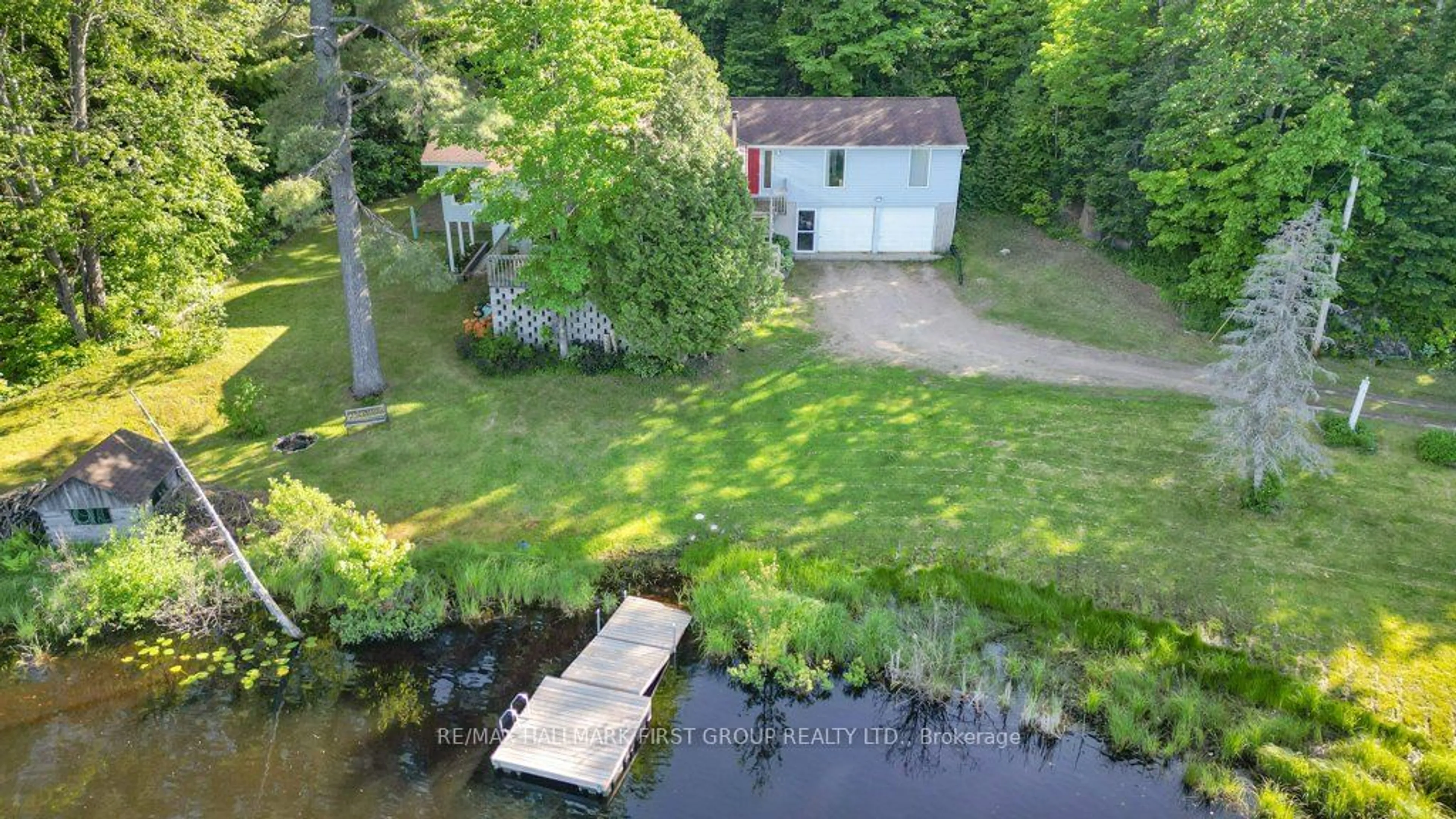 Cottage for 1074 Little Pond Rd, North Frontenac Ontario K0H 1K0
