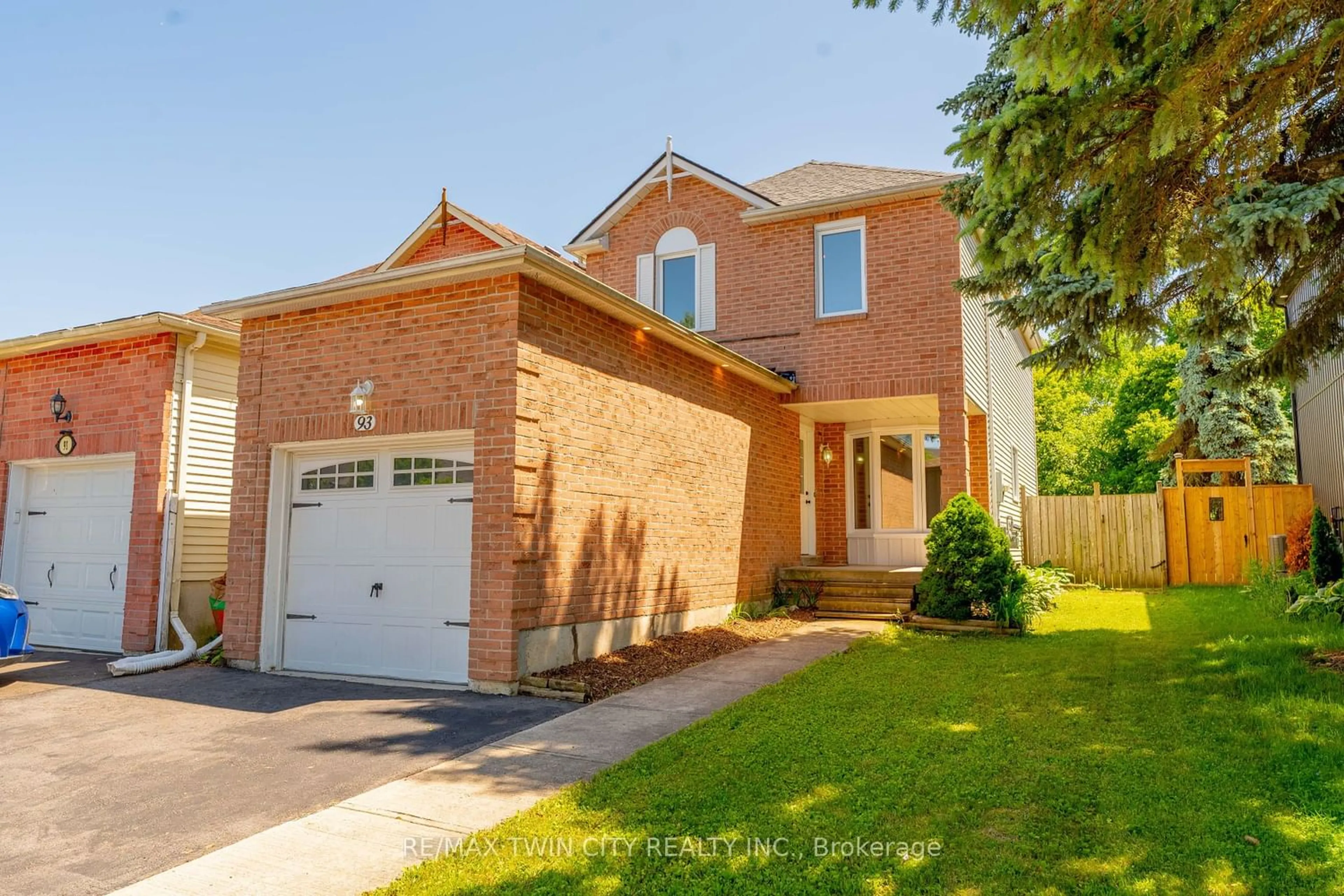 Home with brick exterior material for 93 D'aubigny Rd, Brantford Ontario N3T 6J3