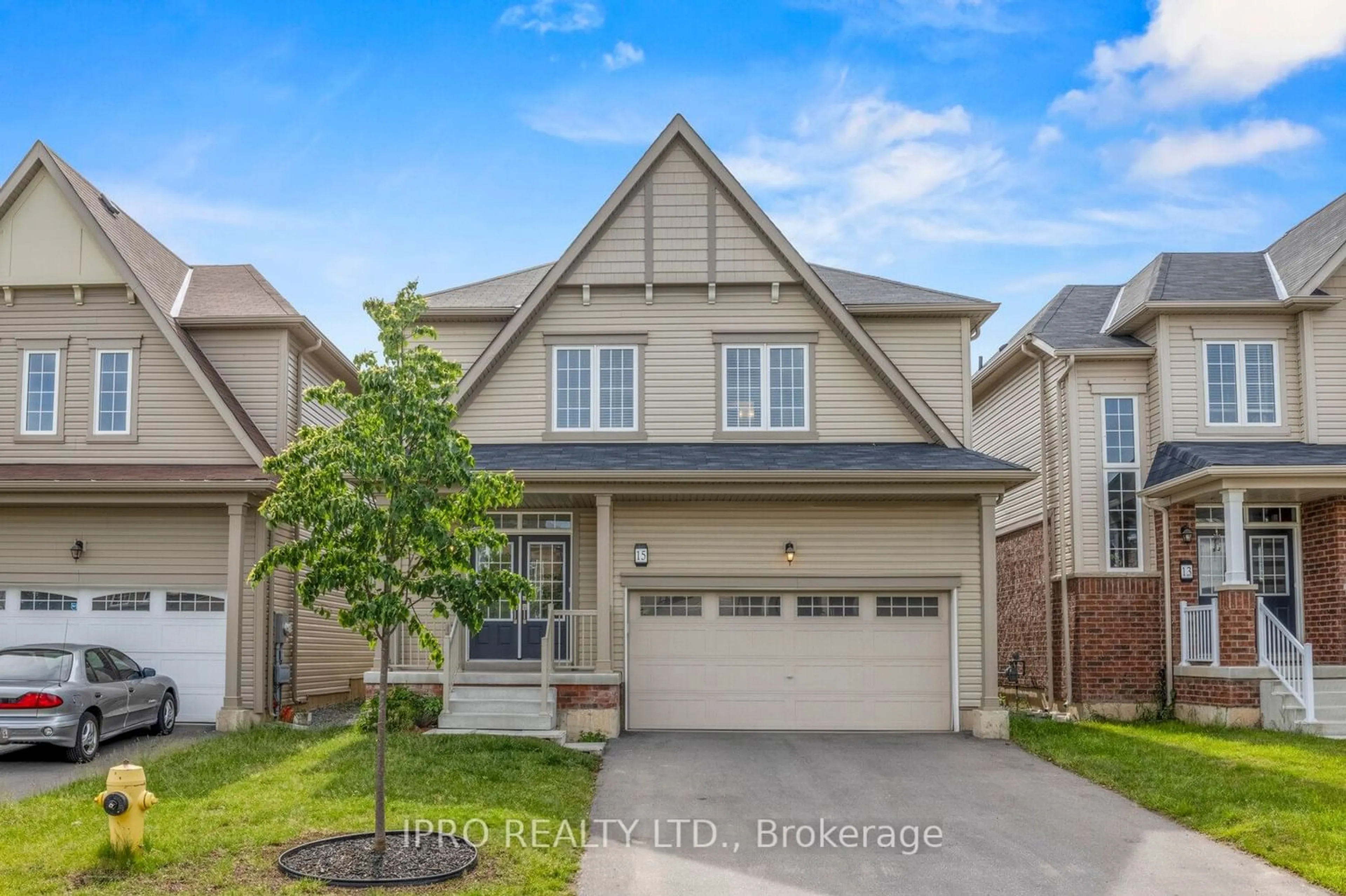 Frontside or backside of a home for 15 Steven Dr, Thorold Ontario L3B 0G5