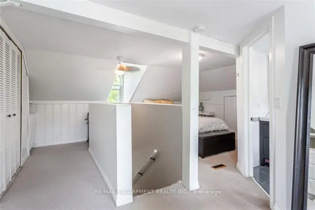 Additional property image - 1539 Brock Rd