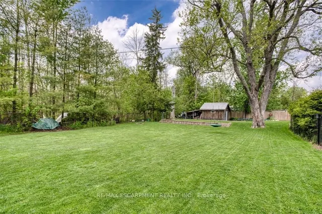Additional property image - 1539 Brock Rd