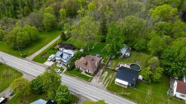 Additional property image - 1539 Brock Rd