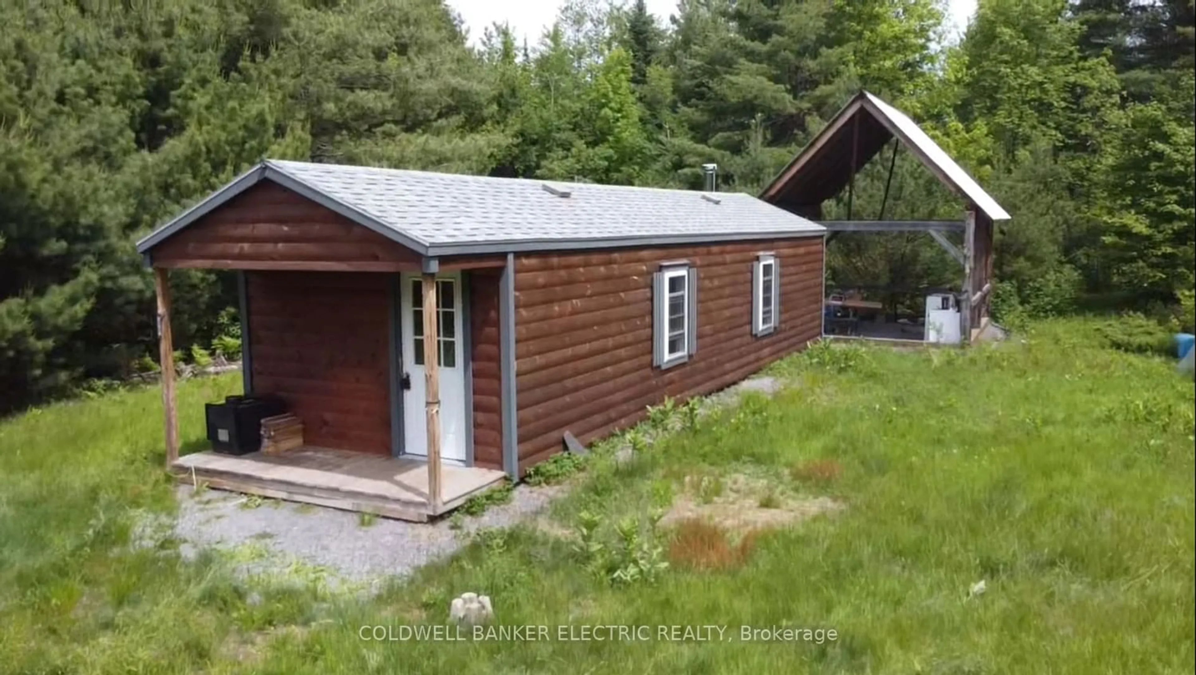 Shed for Lot 27 Concession 5, Addington Highlands Ontario K0H 2G0