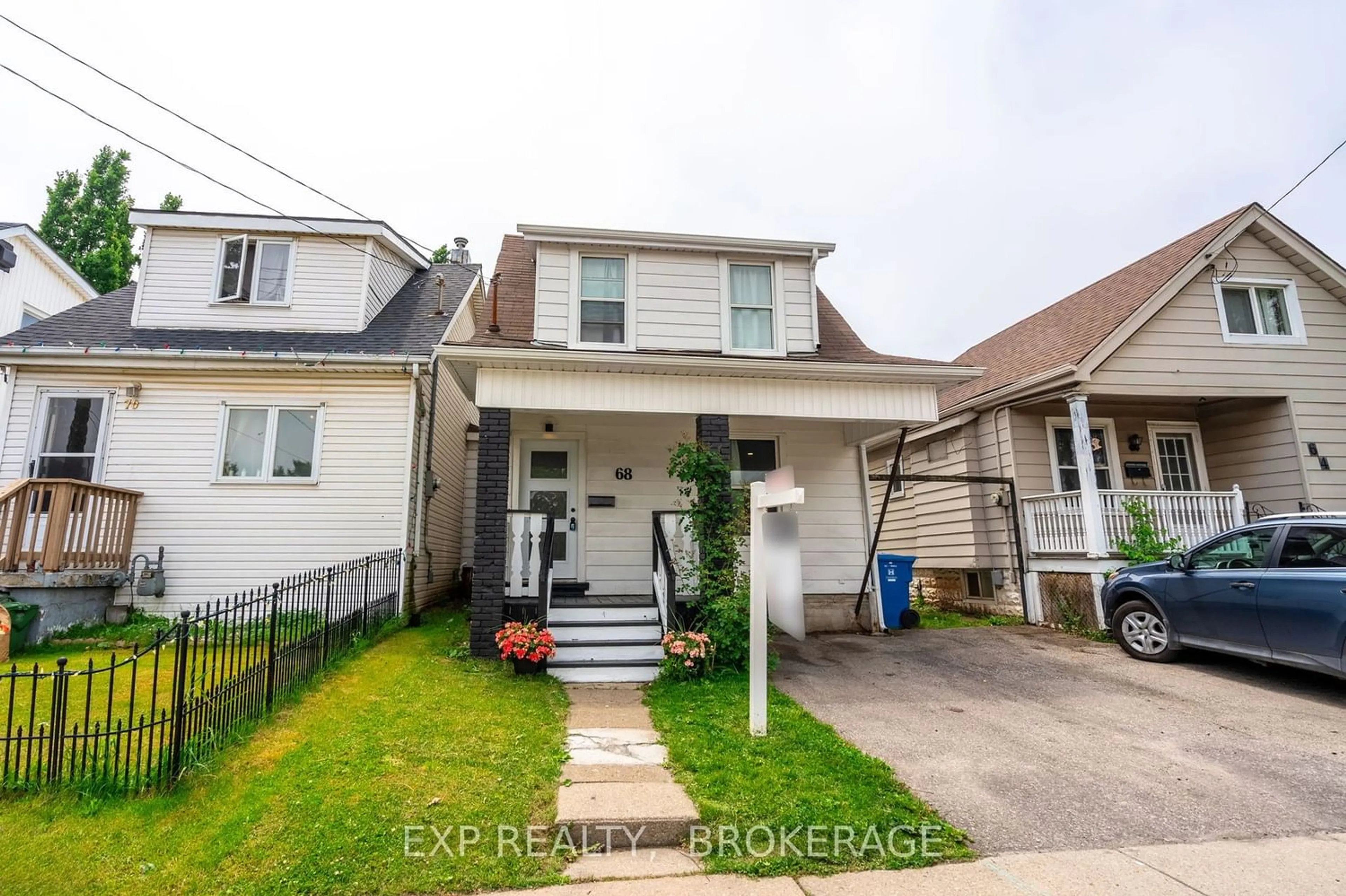 Frontside or backside of a home for 68 HARRISON Ave, Hamilton Ontario L8H 3A1