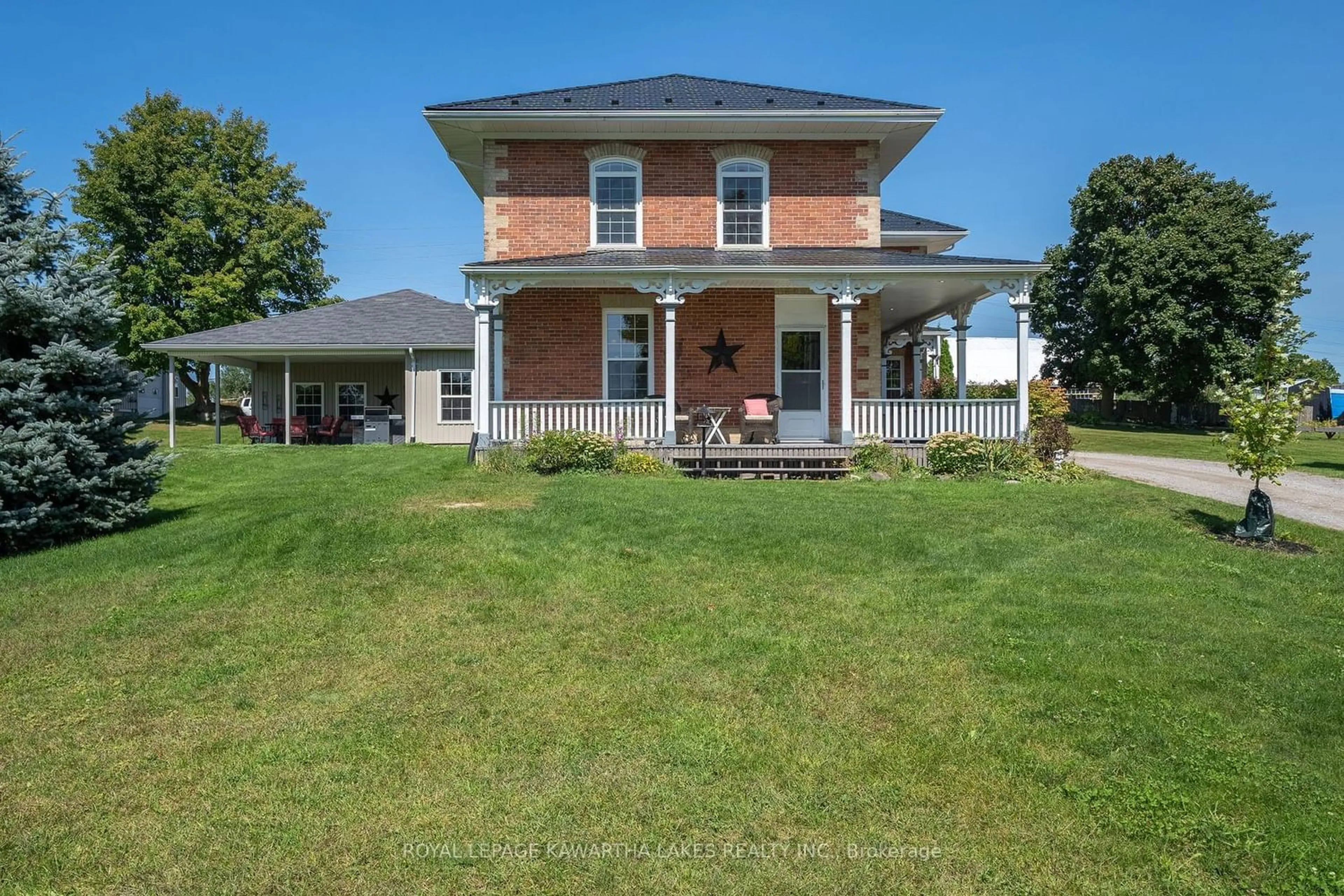 Frontside or backside of a home for 542 Lily Lake Rd, Smith-Ennismore-Lakefield Ontario K9J 6X3