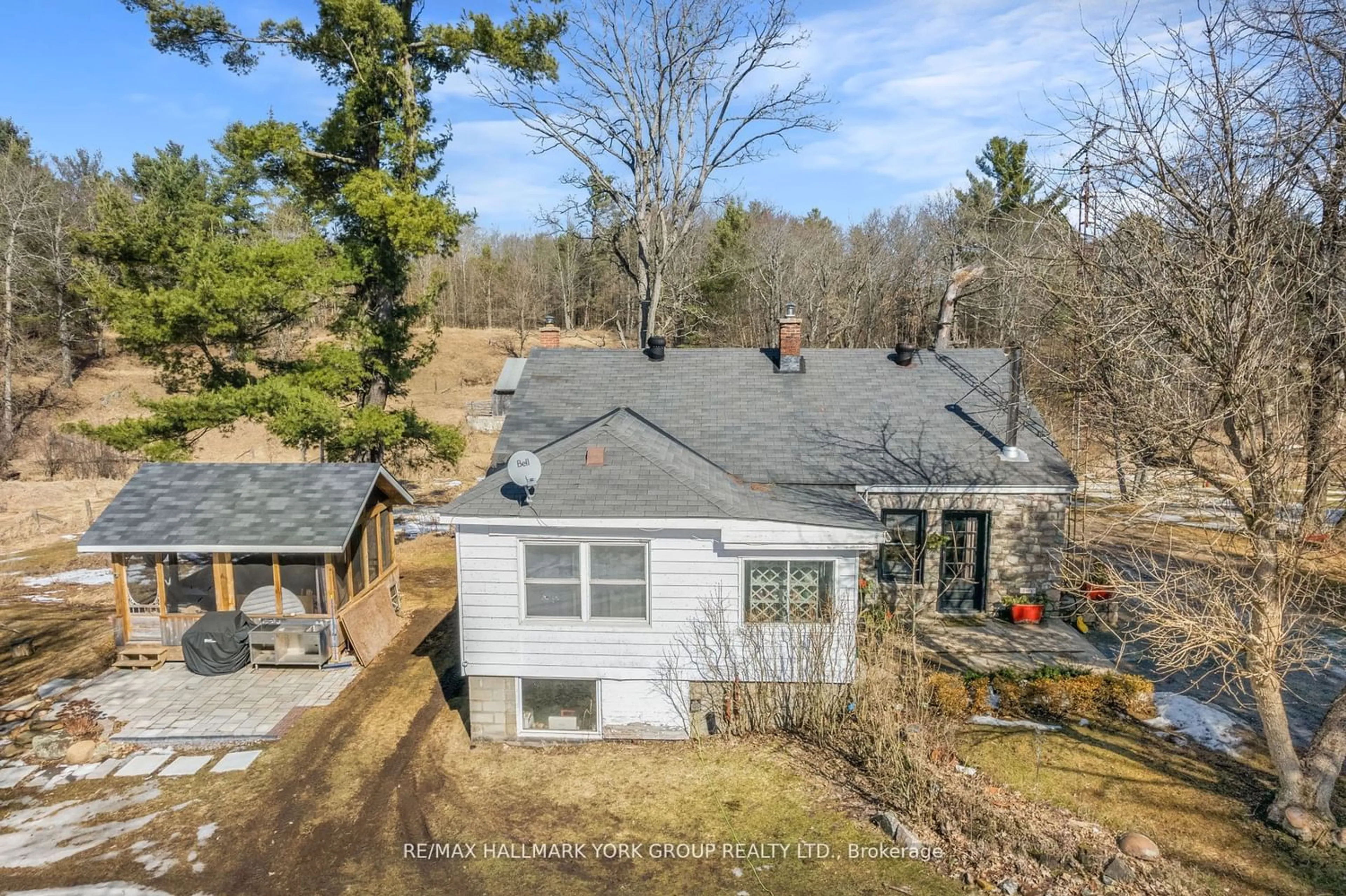 Frontside or backside of a home for 4422 County Rd 6 Rd, North Kawartha Ontario K0L 2H0