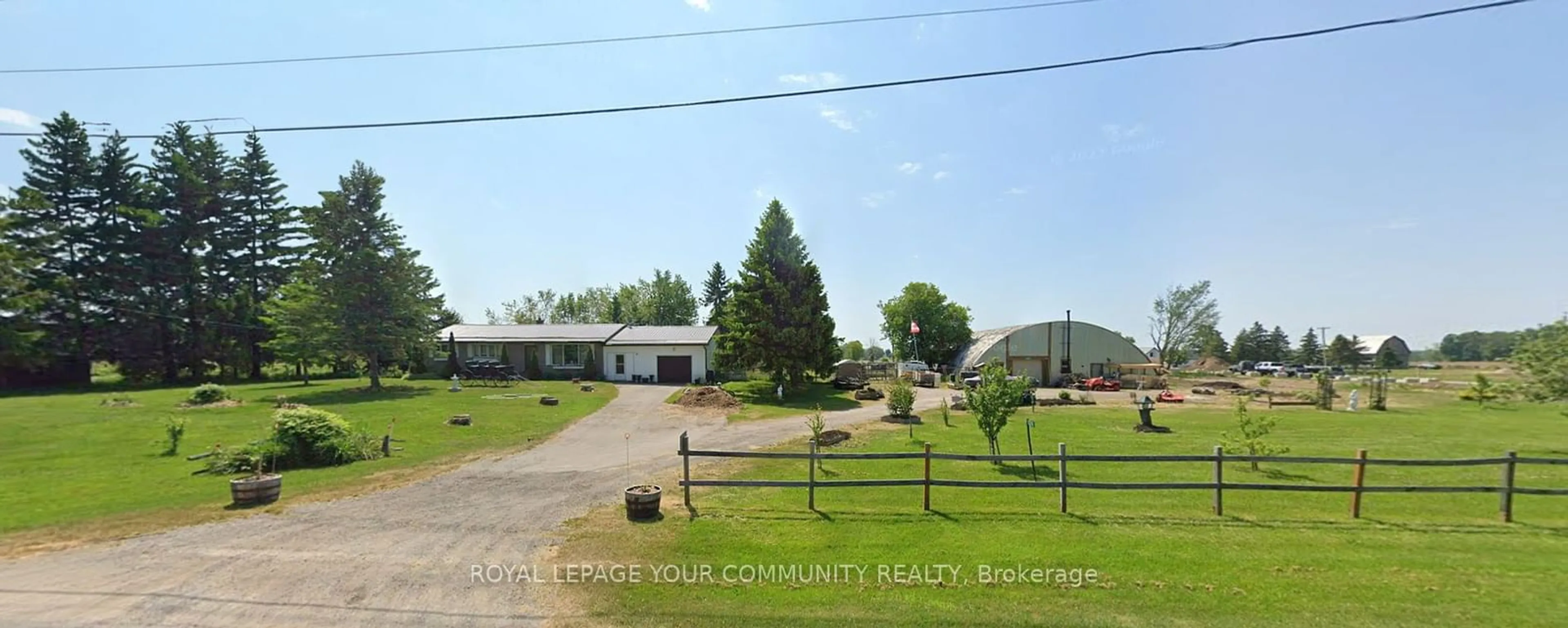 A pic from exterior of the house or condo, the fenced backyard for 1274 2nd Conc Rd, Norfolk Ontario N0E 1M0