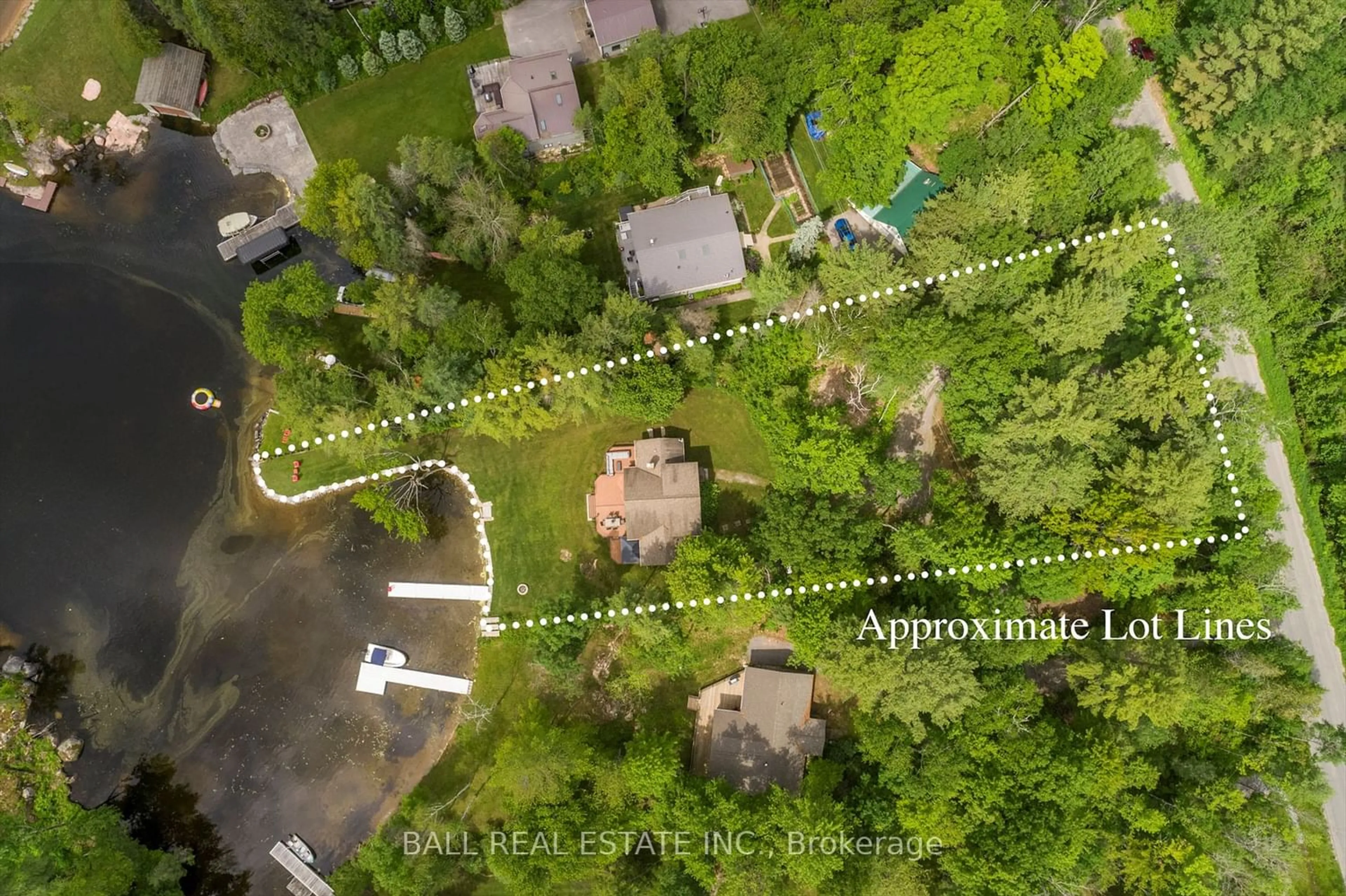 Frontside or backside of a home for 165 Cheboutequion Dr, North Kawartha Ontario K0L 2H0