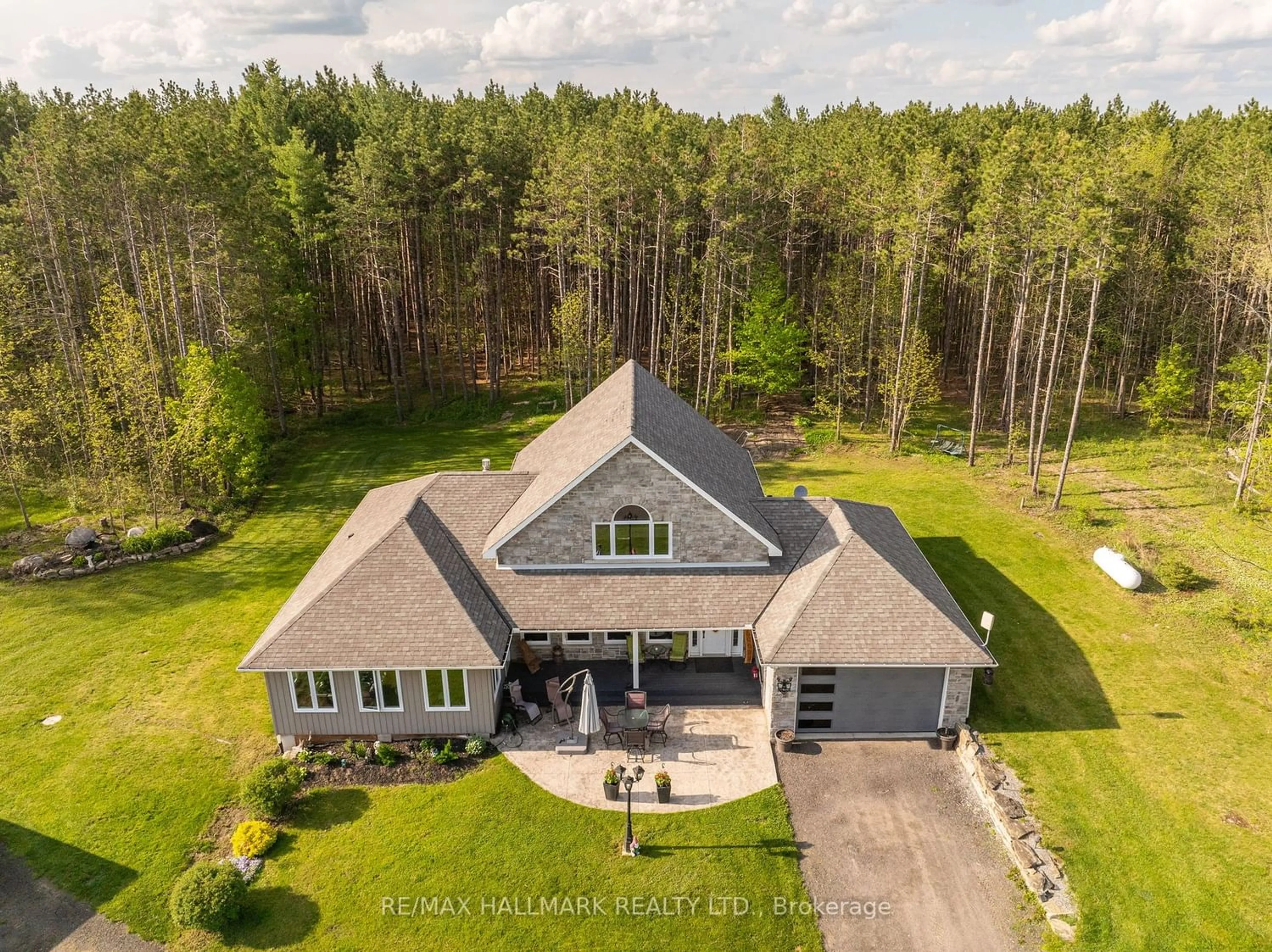 Frontside or backside of a home for 6608 Highway 28, North Kawartha Ontario K0L 3E0