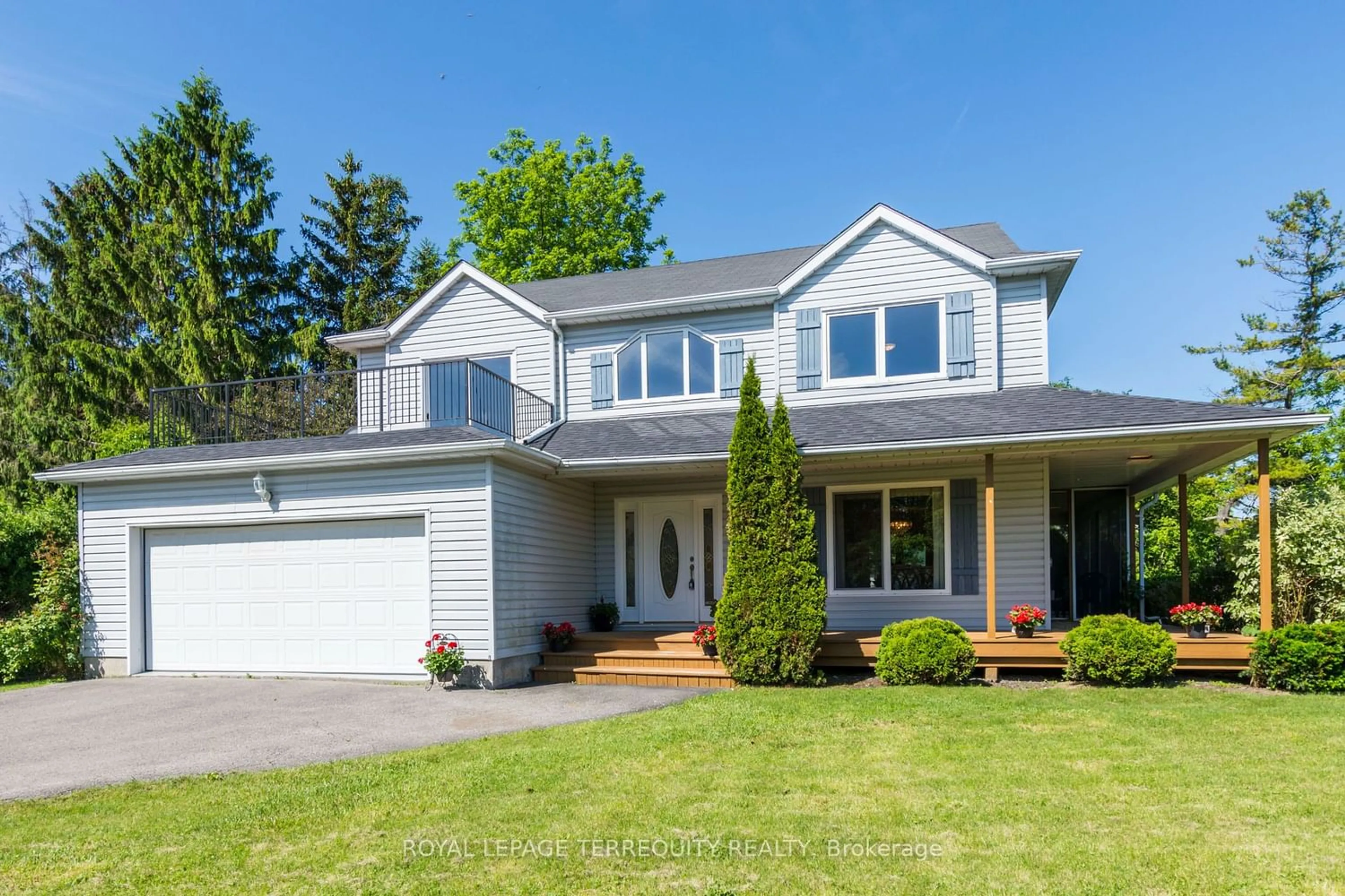 Frontside or backside of a home for 13 Eastern Ave, Prince Edward County Ontario K8N 4Z1