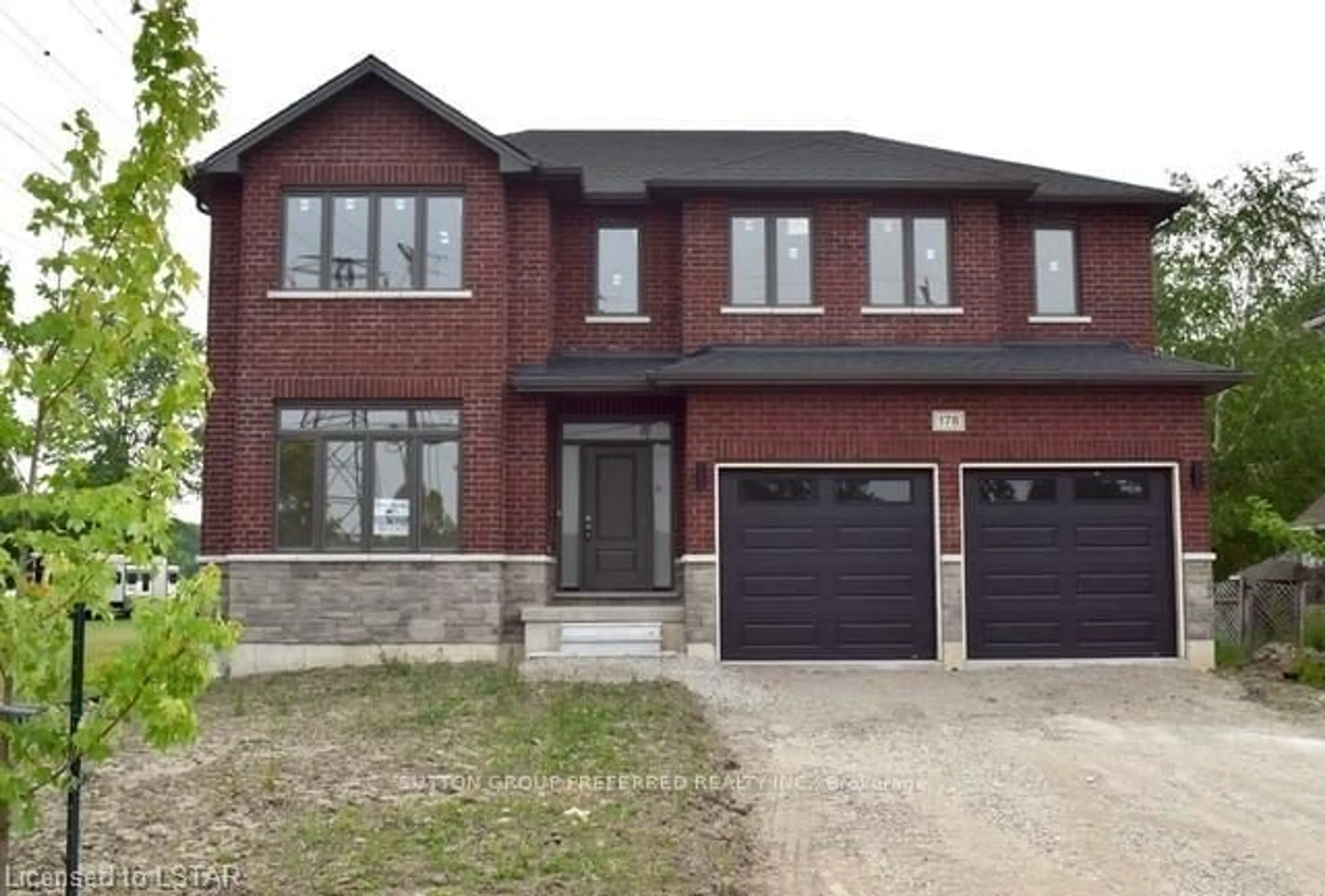 Home with brick exterior material for 178 Graham St, West Elgin Ontario N0L 2P0