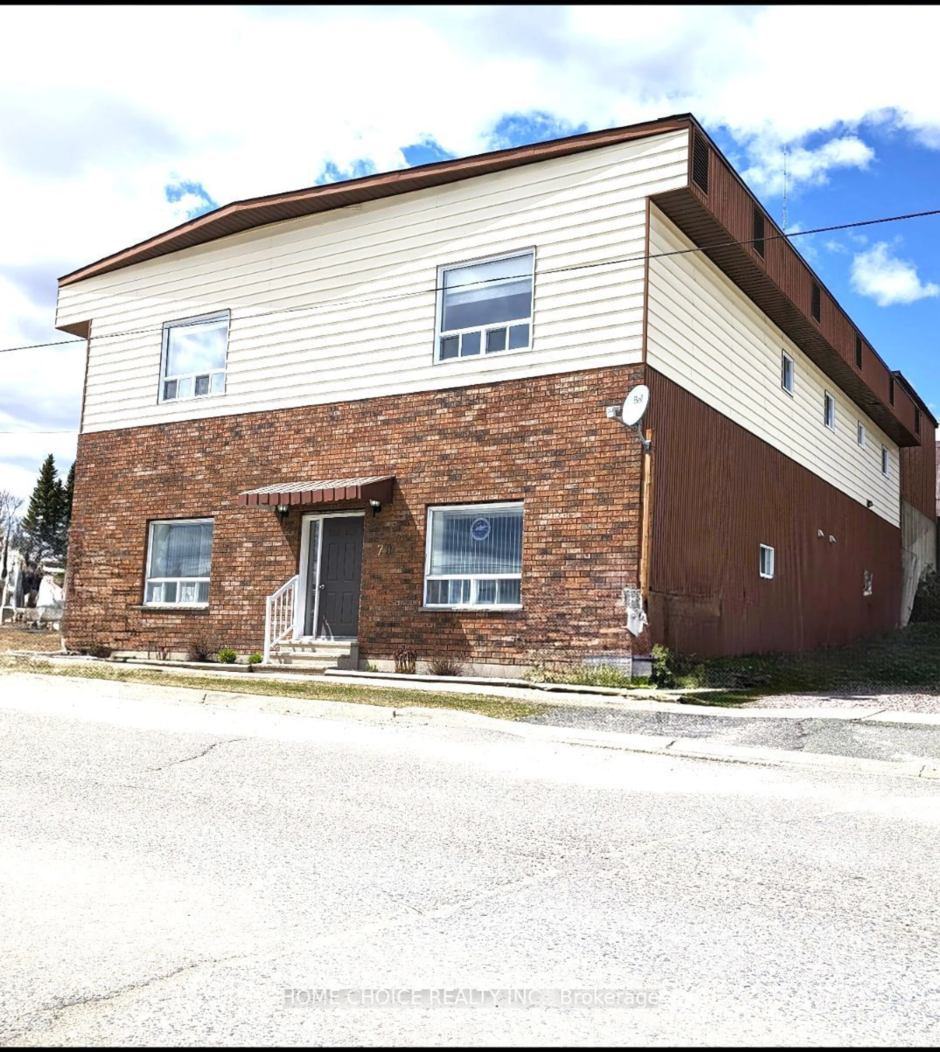 A pic from exterior of the house or condo for 79 Queen St, Kirkland Lake Ontario P2N 2R5