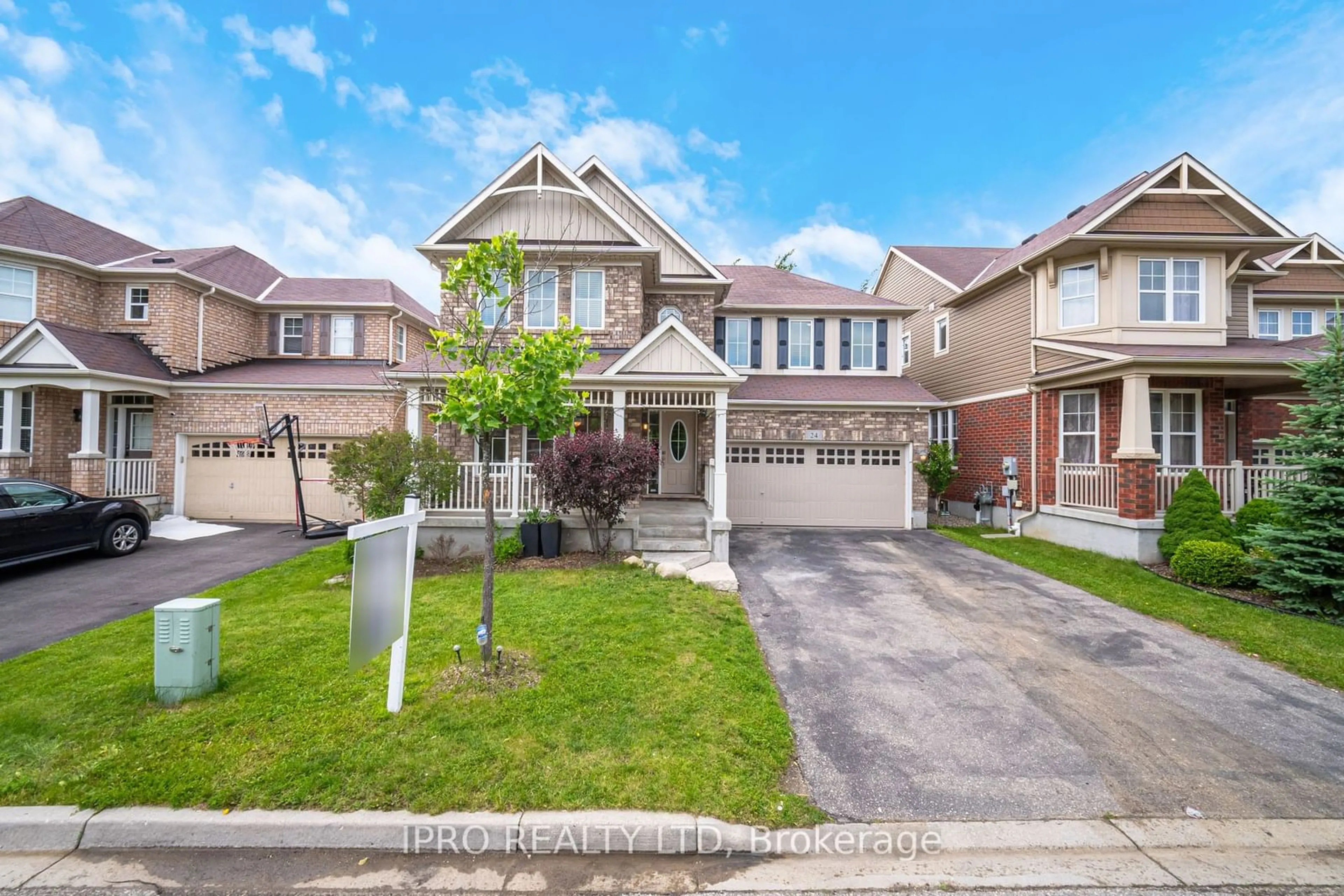 Frontside or backside of a home for 24 Chase Cres, Cambridge Ontario N3C 0C5
