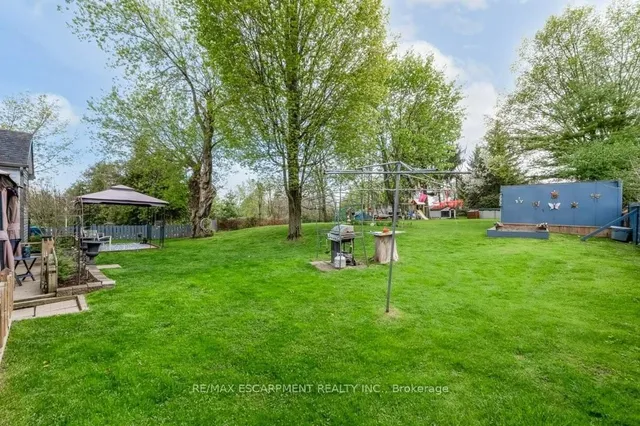 Additional property image - 925 Highway 6