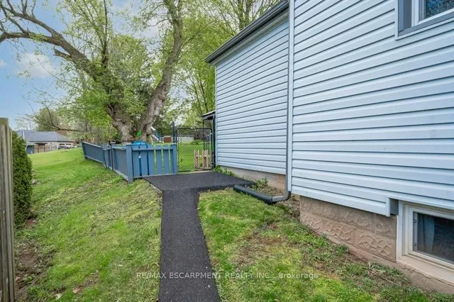 Additional property image - 925 Highway 6