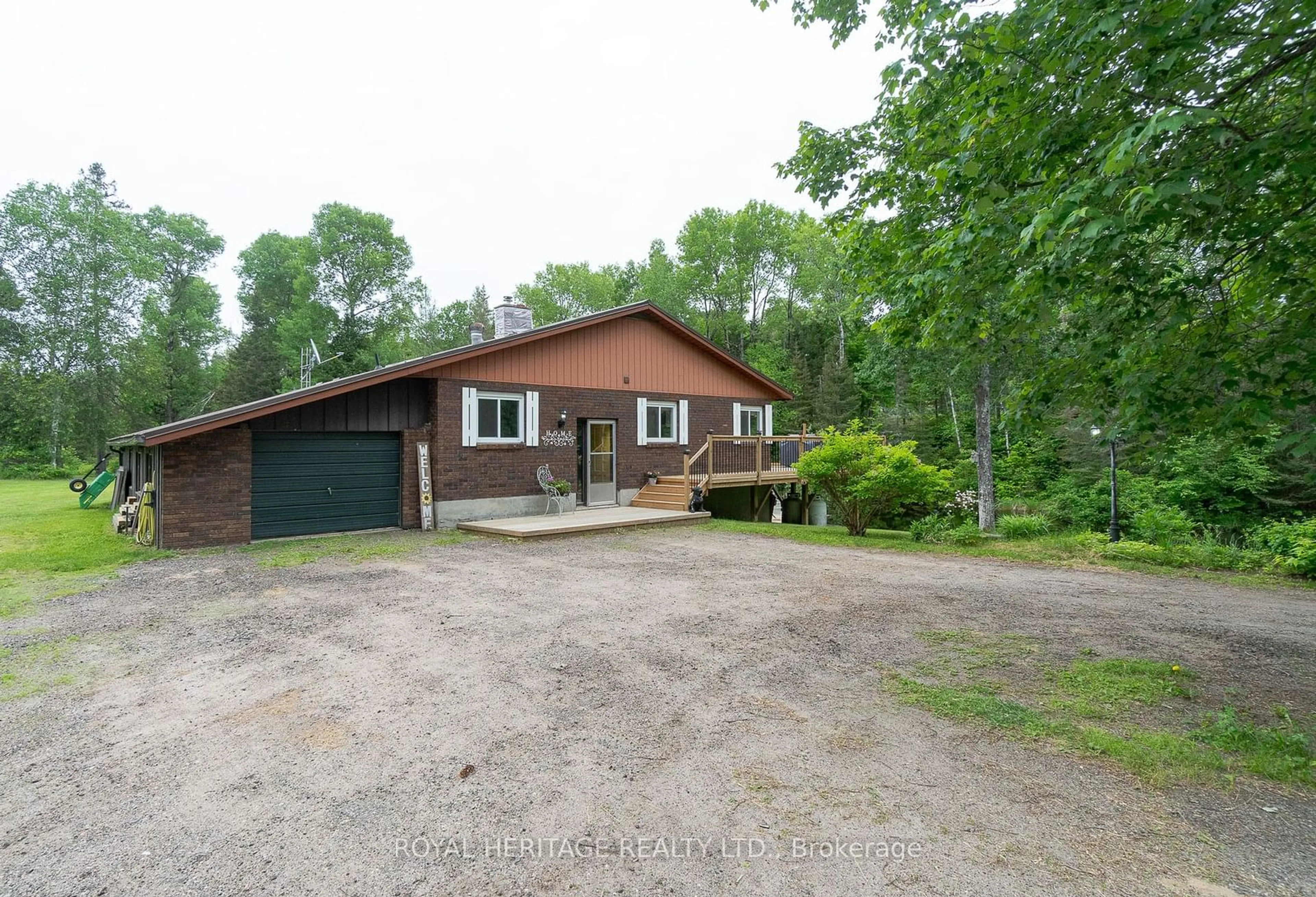 Cottage for 15 Municipal Rd, Machar Ontario P0A 1X0