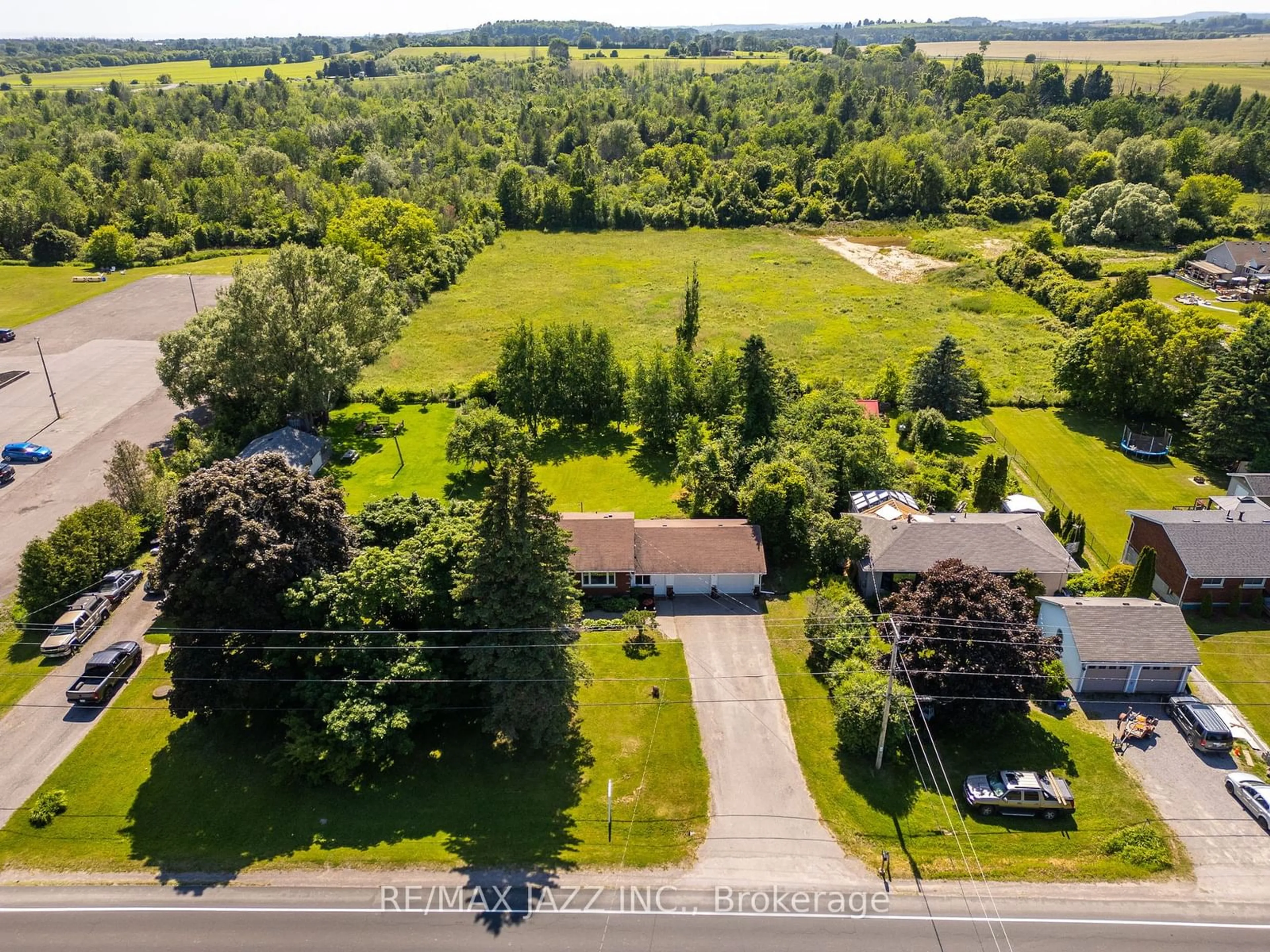 Frontside or backside of a home for 1341 Ontario St, Cobourg Ontario K9A 4J7