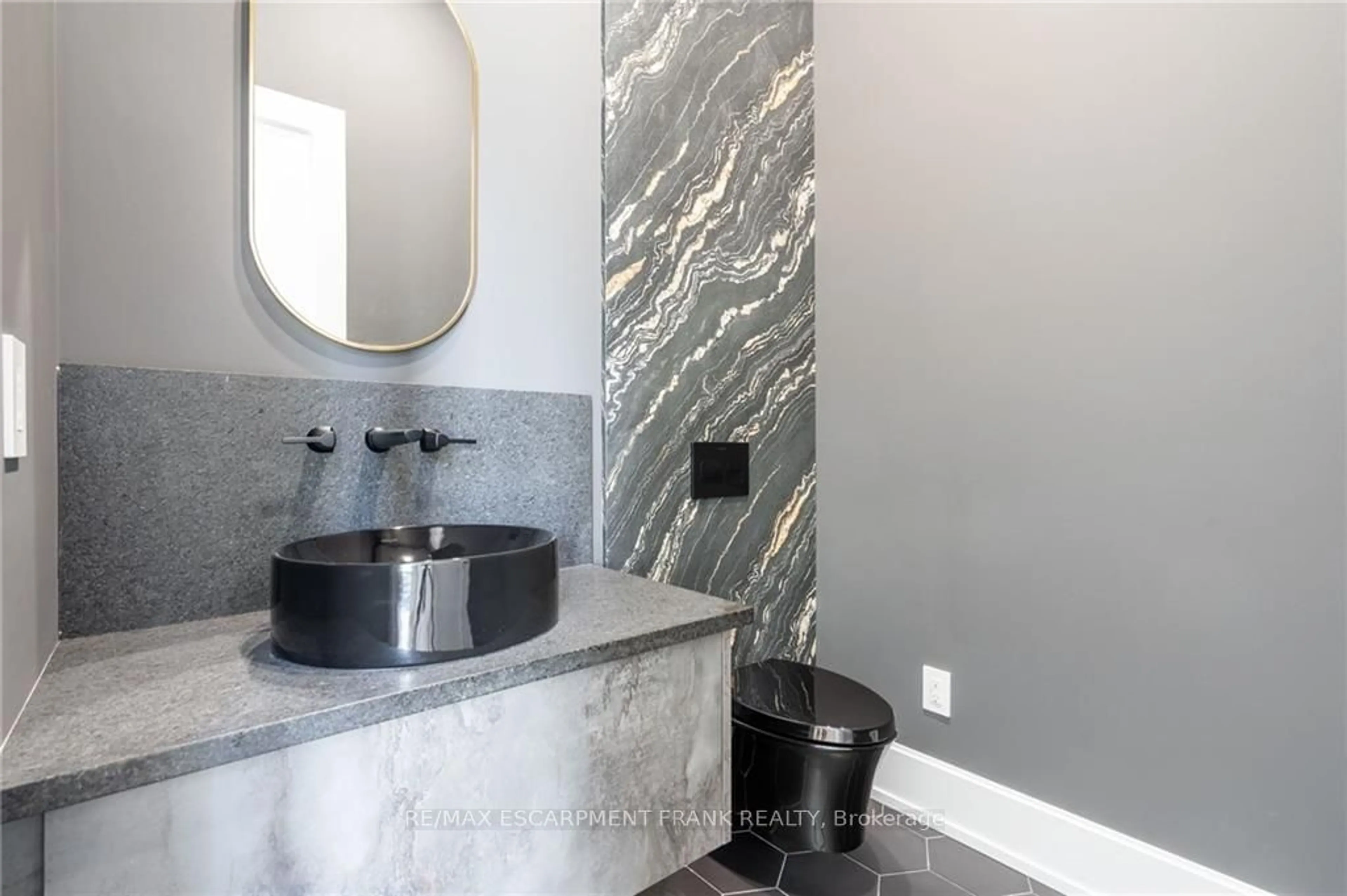 Contemporary bathroom, ceramic floors for 149 Rosemary Lane, Hamilton Ontario L9G 2K6