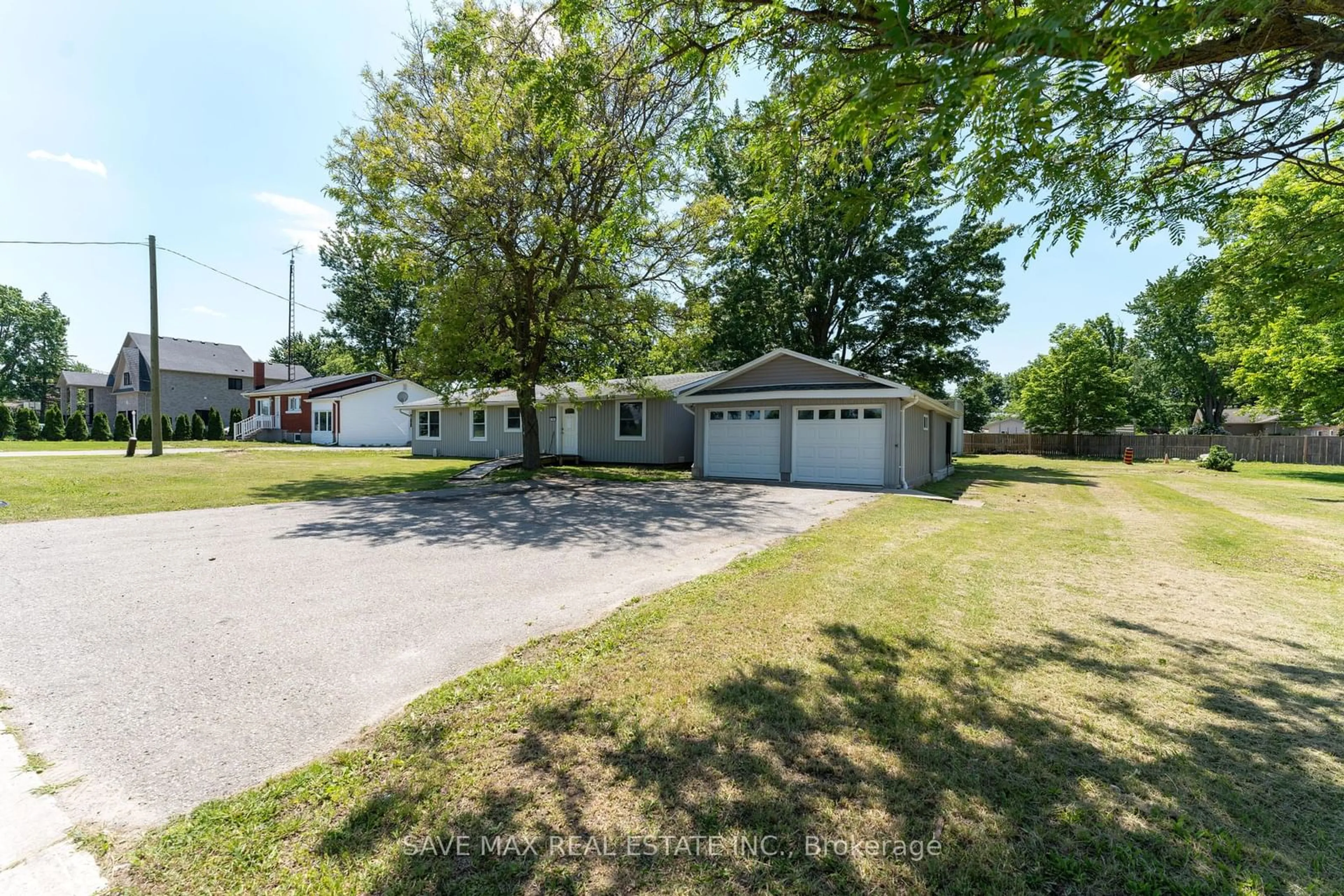 Street view for 2340 Fountain St, Cambridge Ontario N3H 4R6