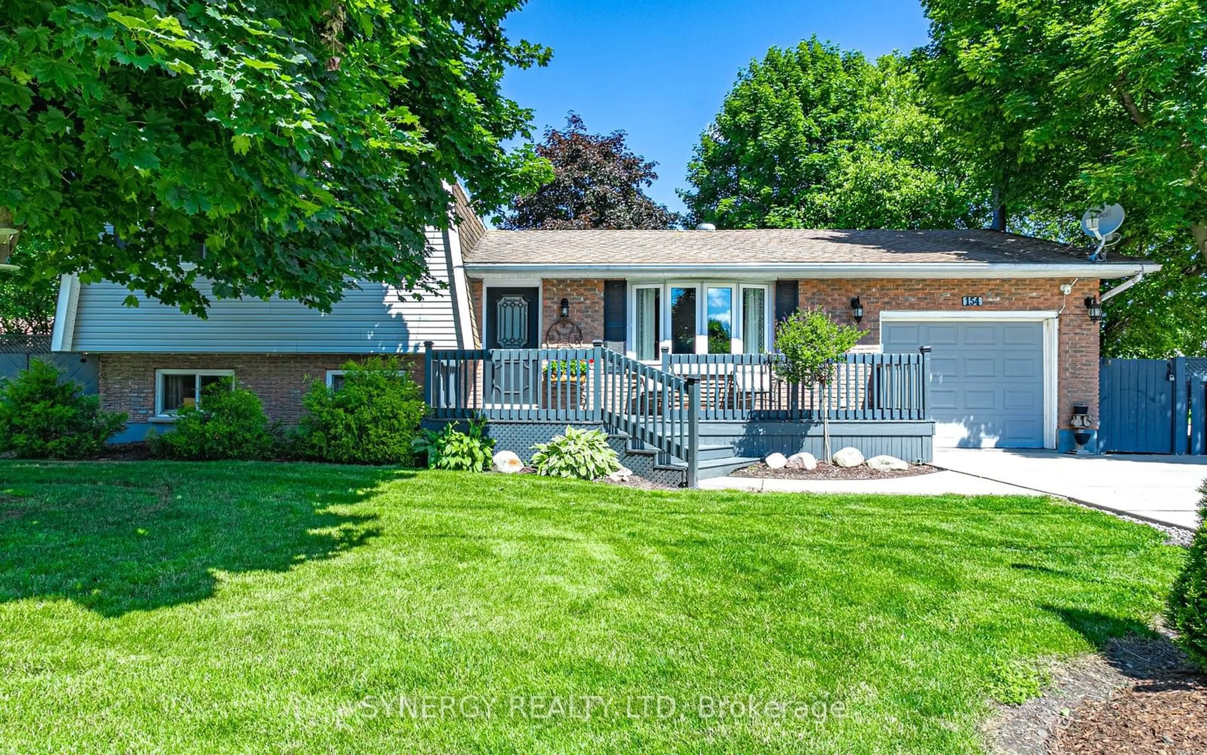 Frontside or backside of a home for 154 Water St, Southwest Middlesex Ontario N0L 1M0