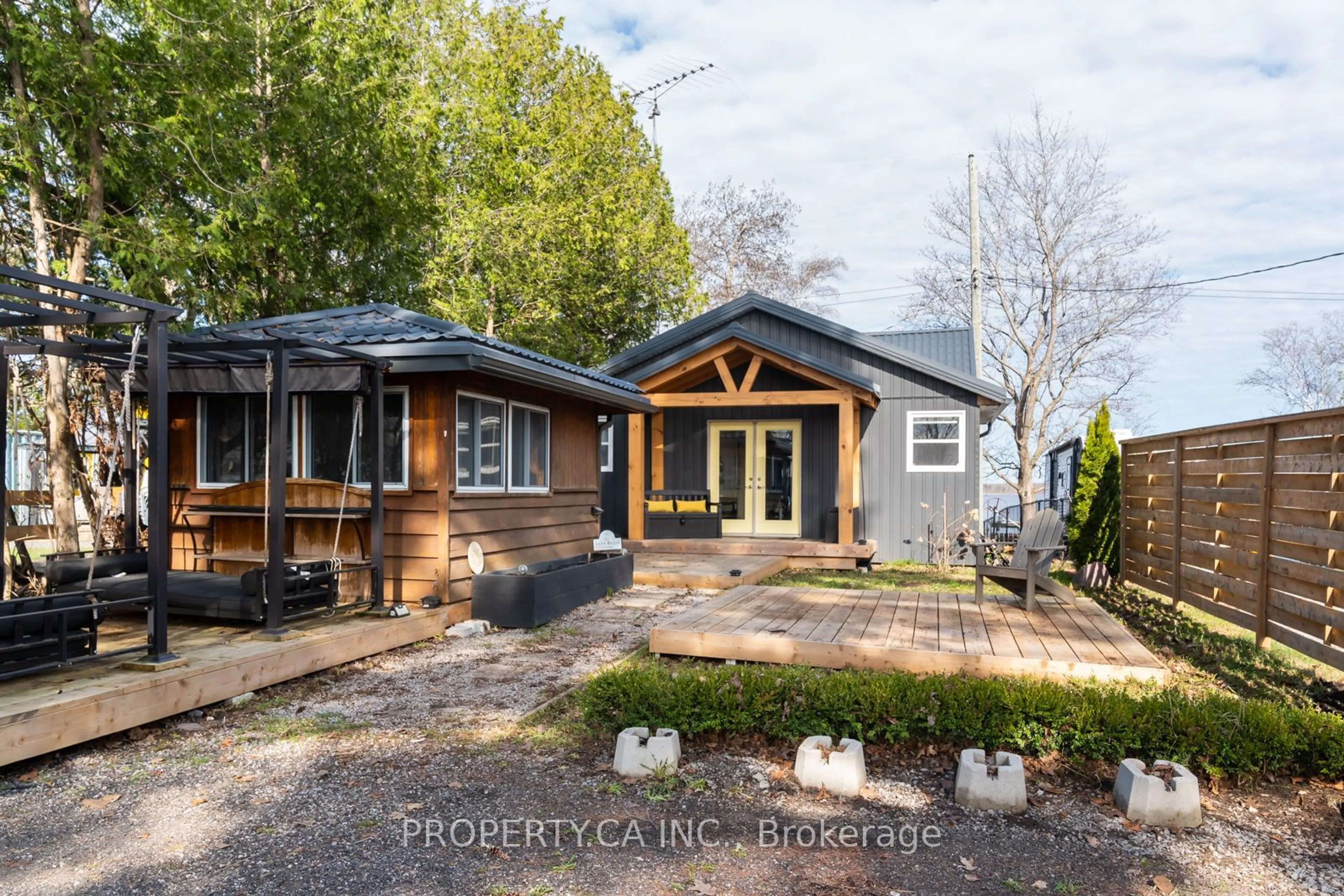 Frontside or backside of a home for 309 Avery Point Rd, Kawartha Lakes Ontario L0K 1W0