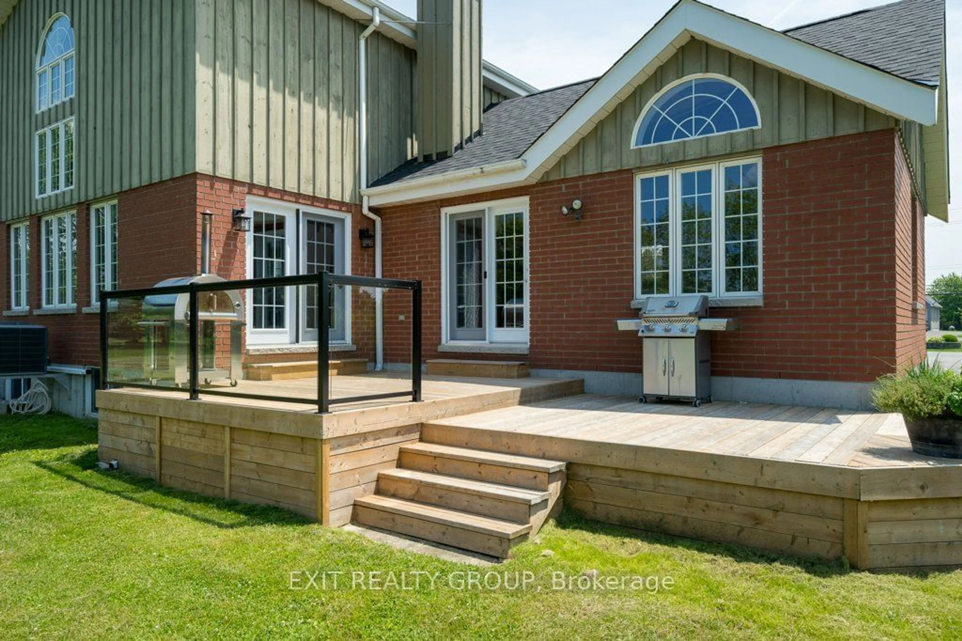 Patio for 144 County Road 3, Prince Edward County Ontario K8N 4Z7