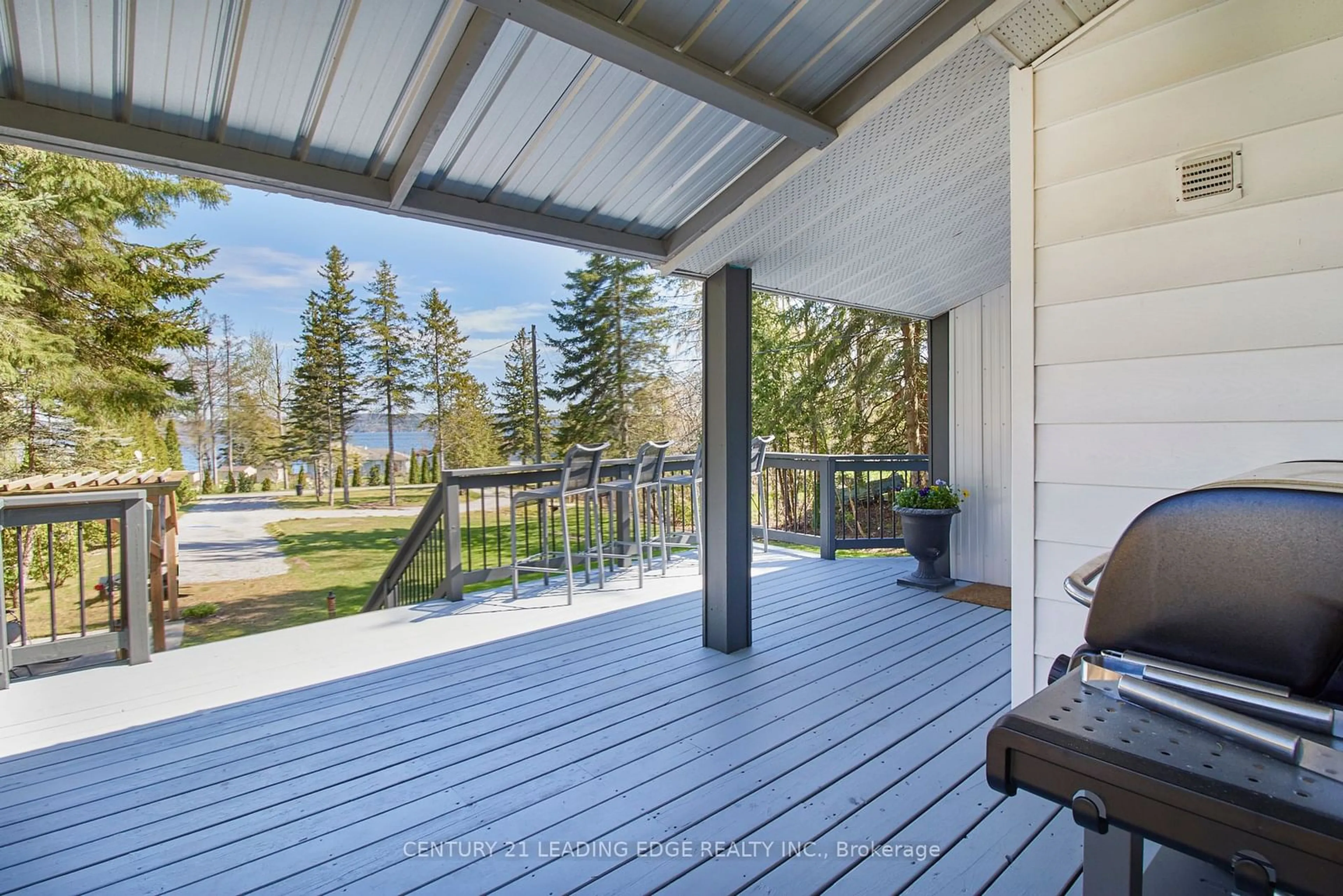 Patio for 682 North Shore Dr, Otonabee-South Monaghan Ontario K0L 1B0