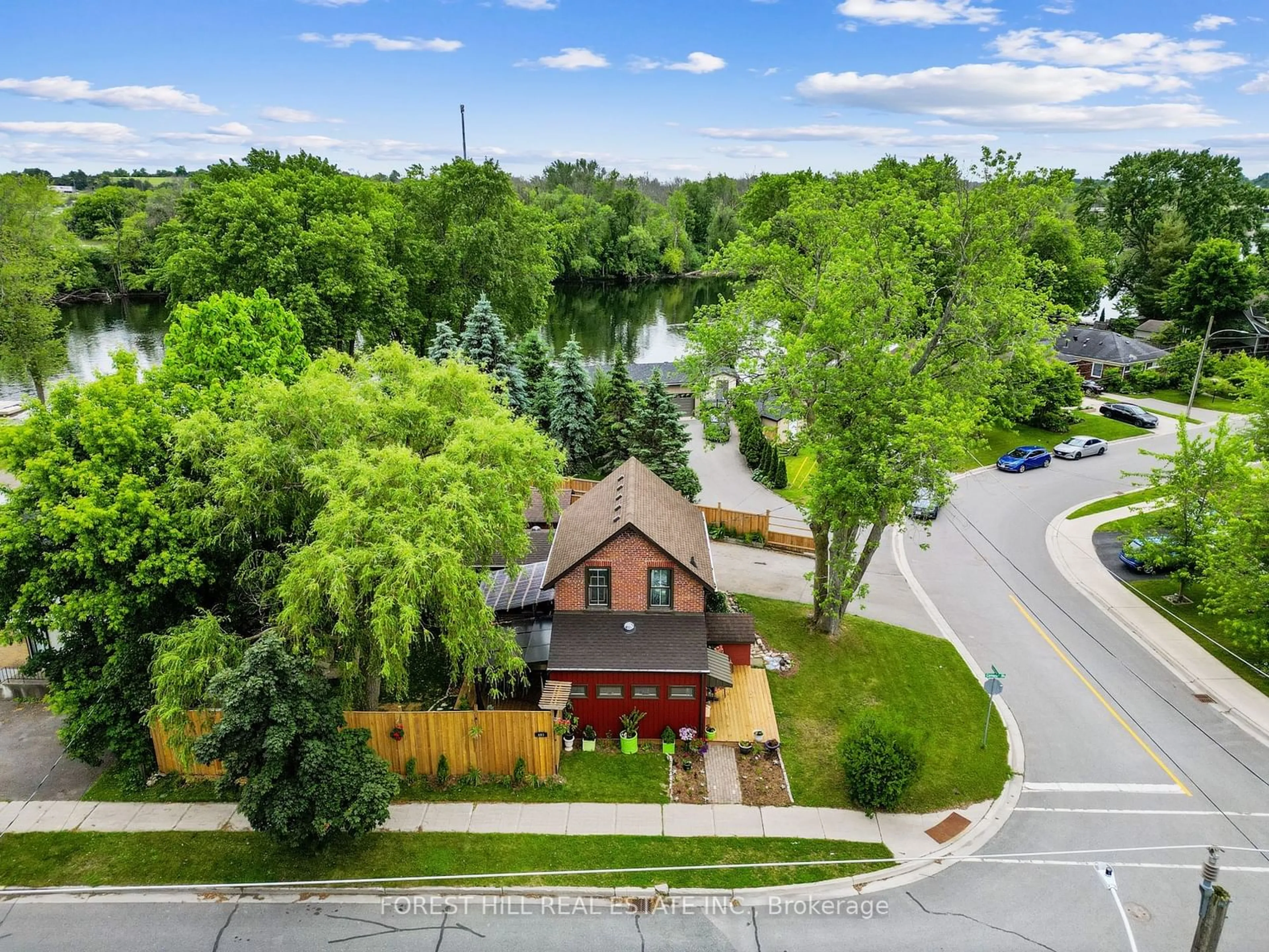 A pic from exterior of the house or condo for 493 Cameron St, Peterborough Ontario K9J 3Z4