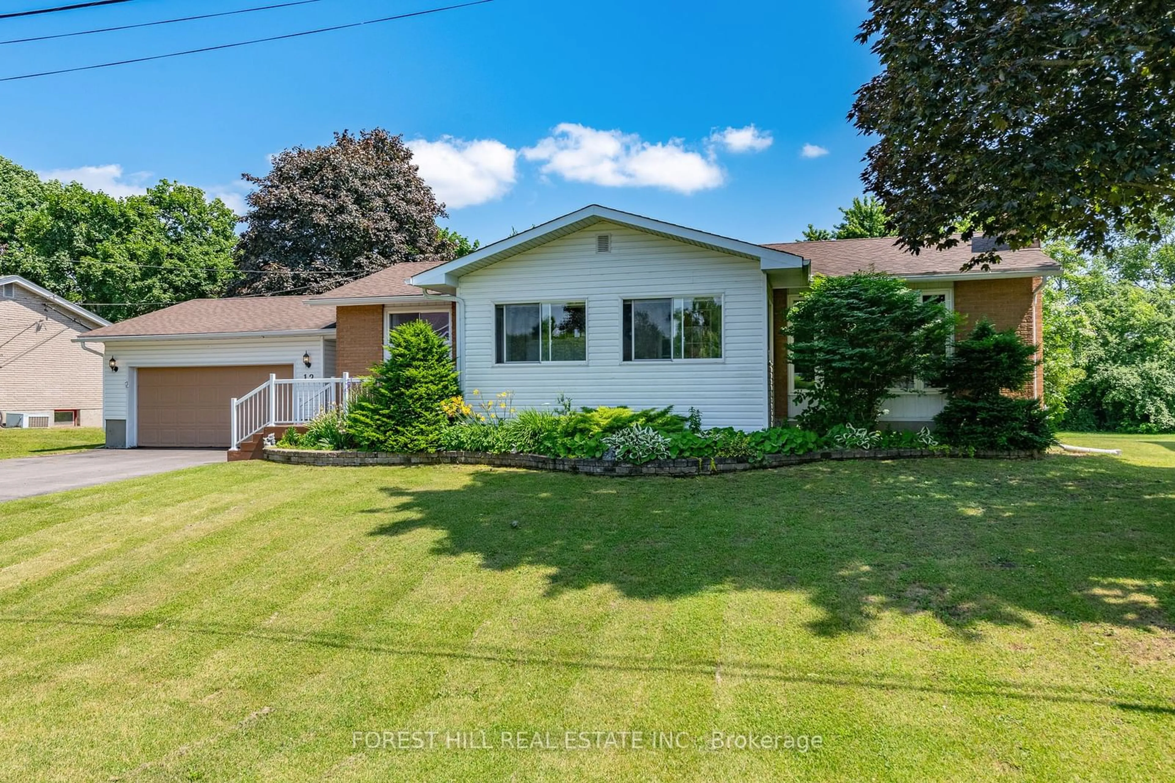 Frontside or backside of a home, cottage for 12 Porter St, Stittsville - Munster - Richmond Ontario K2S 1P8