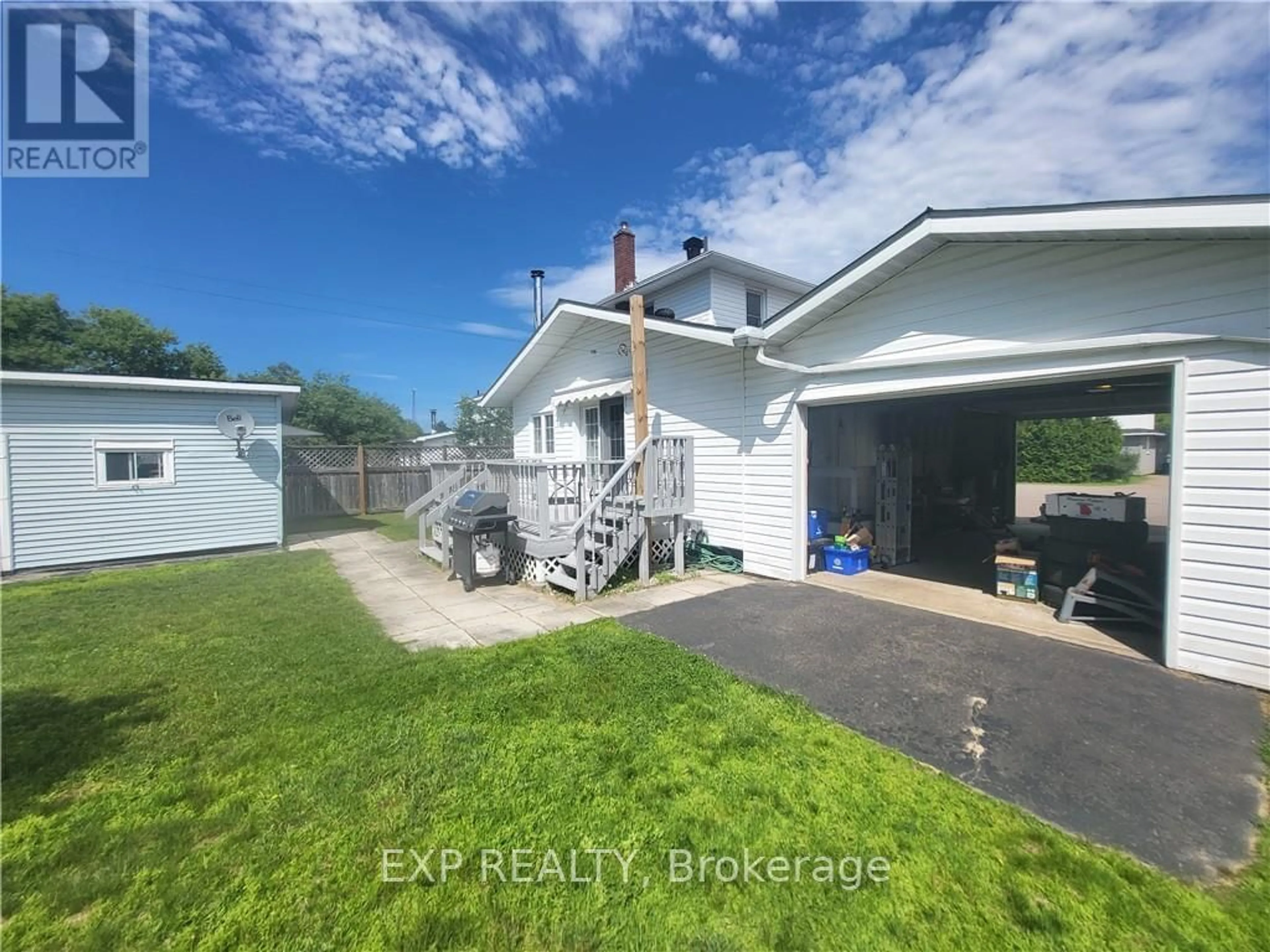 Frontside or backside of a home for 25 Drohan St, Madawaska Valley Ontario K0J 1B0