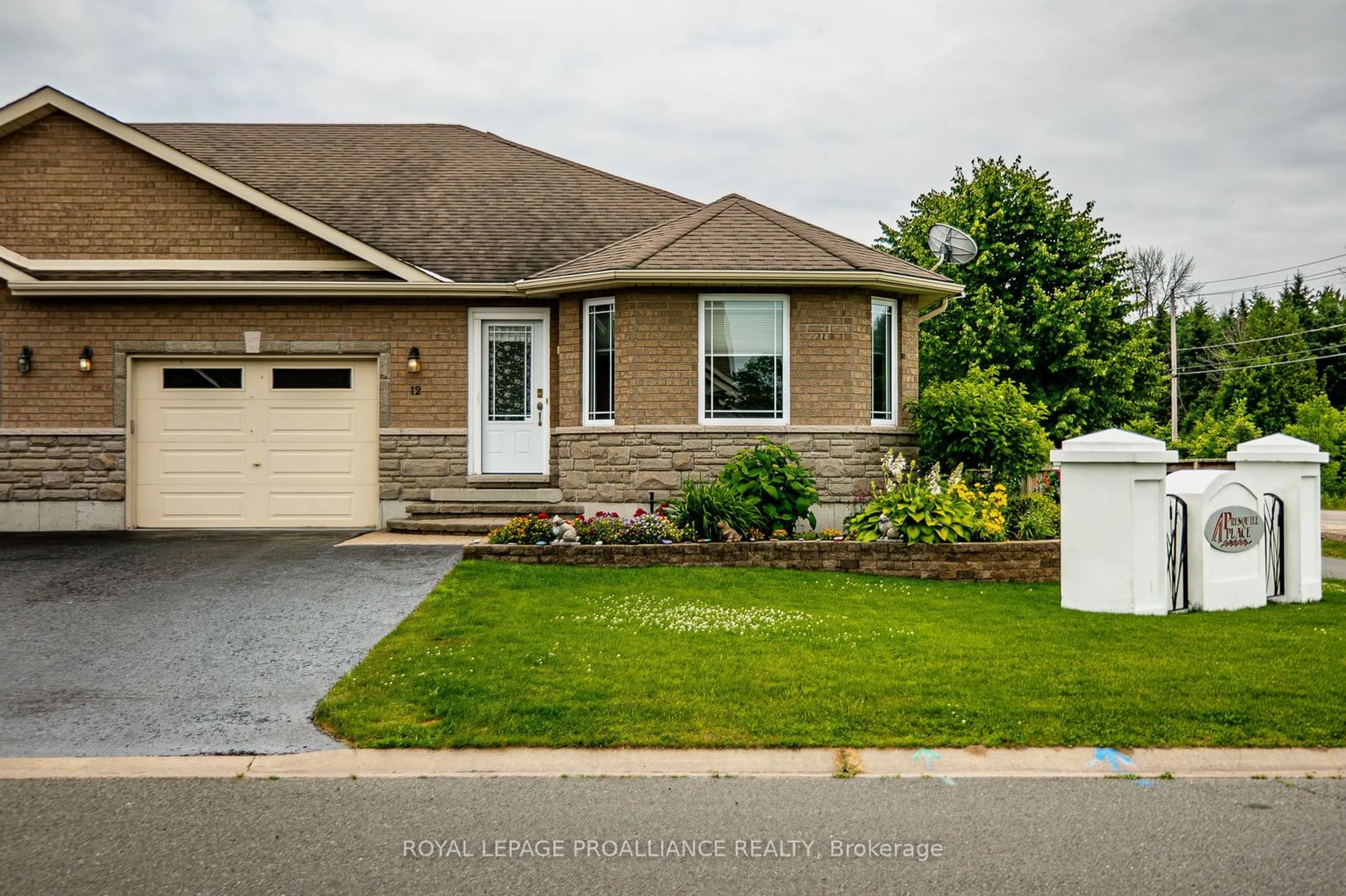 Frontside or backside of a home for 12 Cooper Crt, Brighton Ontario K0K 1H0