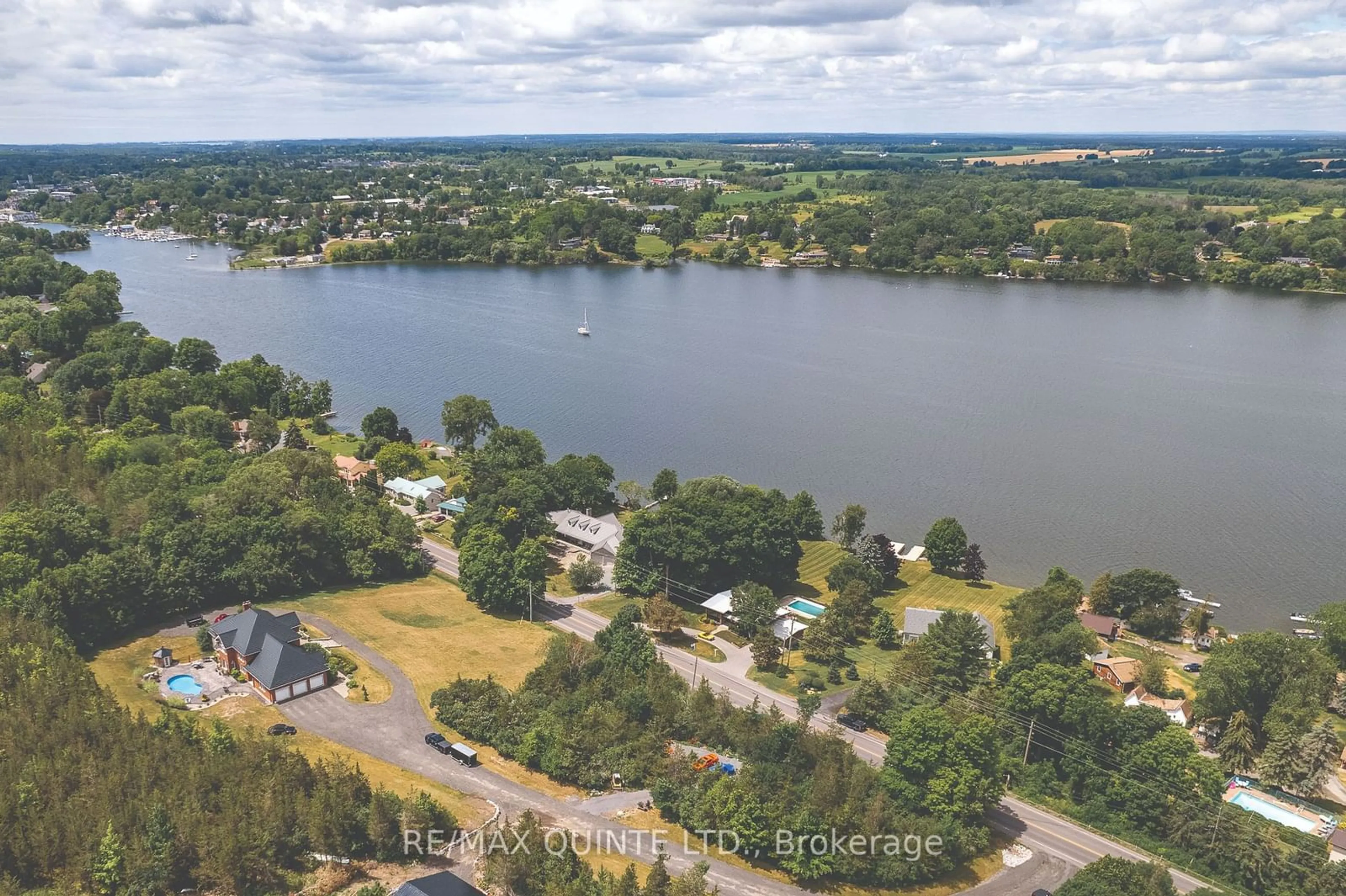 Lakeview for 12510 Loyalist Pkwy, Prince Edward County Ontario K0K 2T0