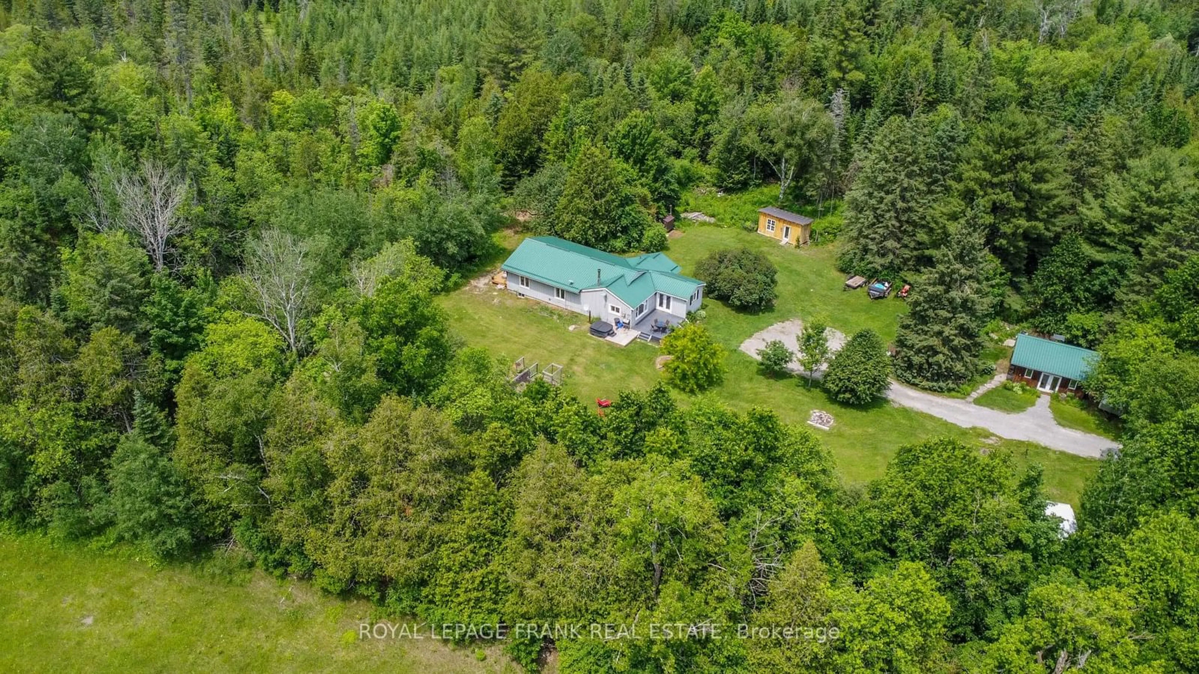 Cottage for 69 Hopkins Line, Kawartha Lakes Ontario K0M 1A0