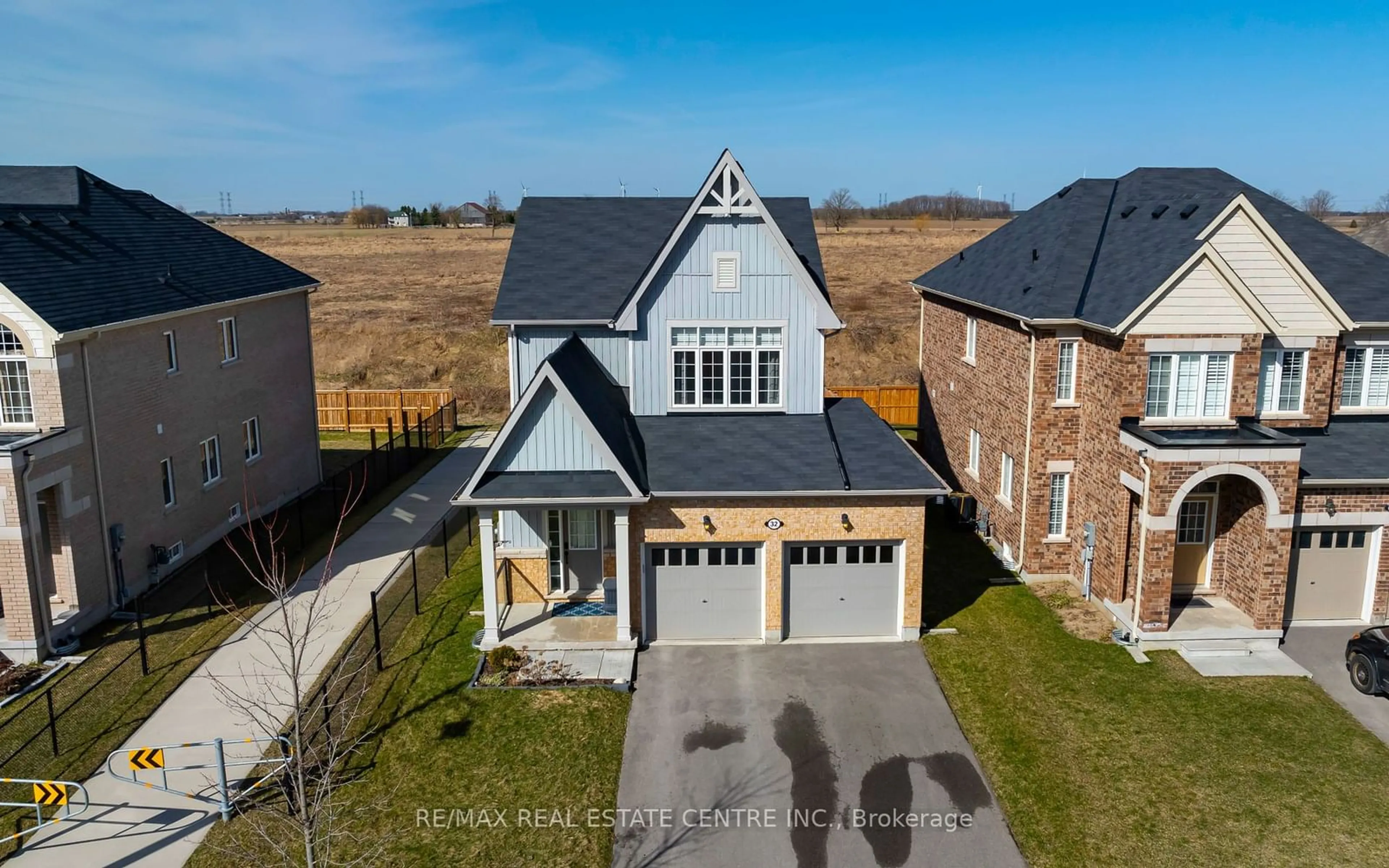 Home with brick exterior material for 32 Jenkins St, East Luther Grand Valley Ontario L9W 7R3