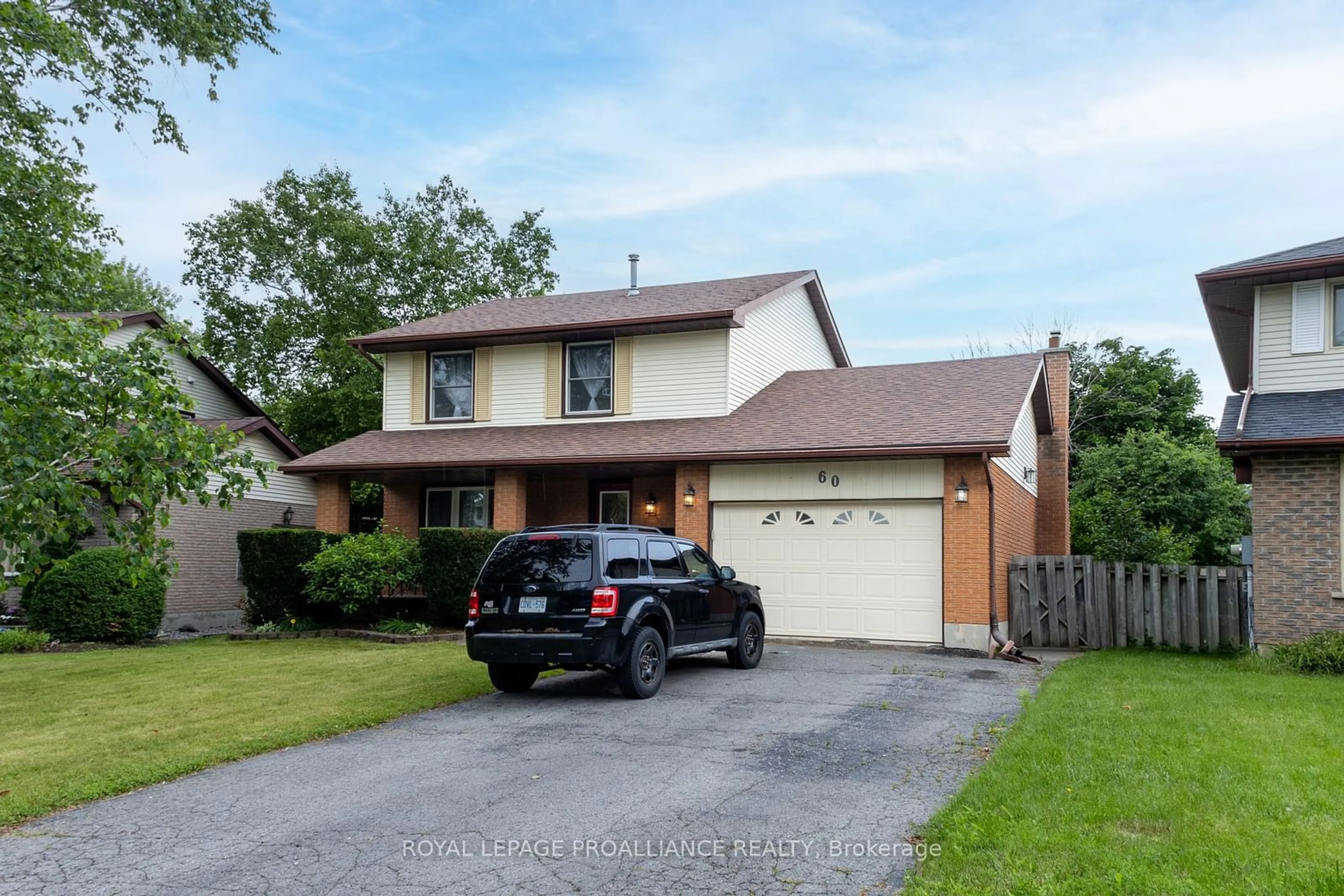 Frontside or backside of a home for 60 Beverley Cres, Belleville Ontario K8P 4W6