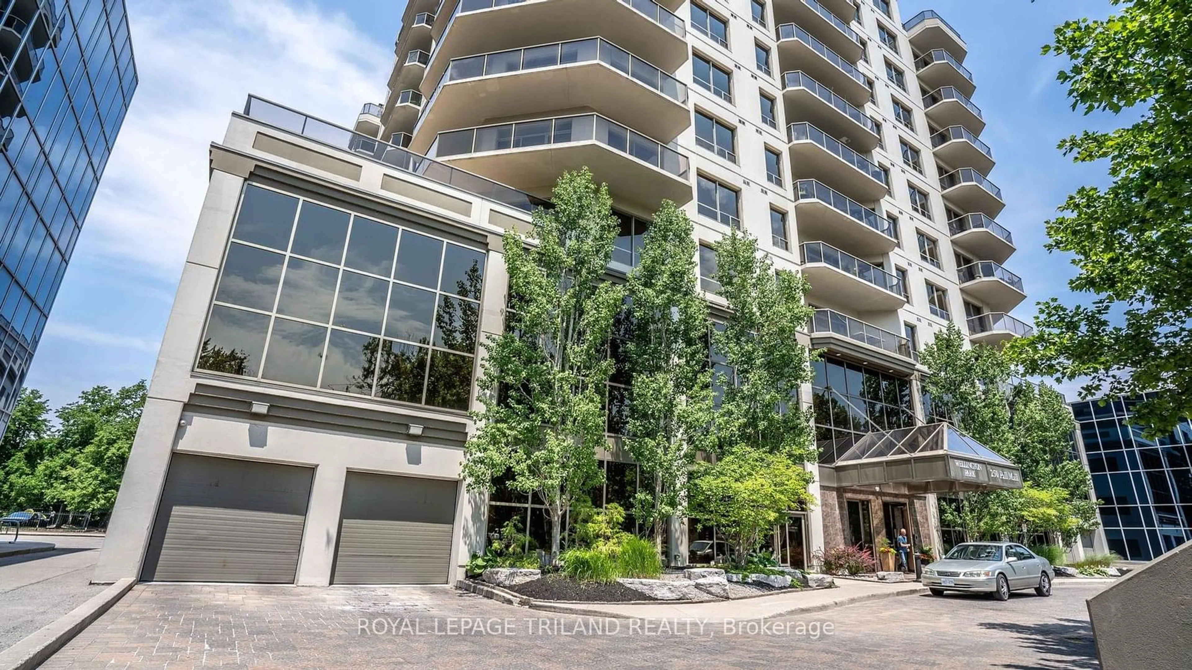 A pic from exterior of the house or condo for 250 PALL MALL St #908, London Ontario N6A 6K3