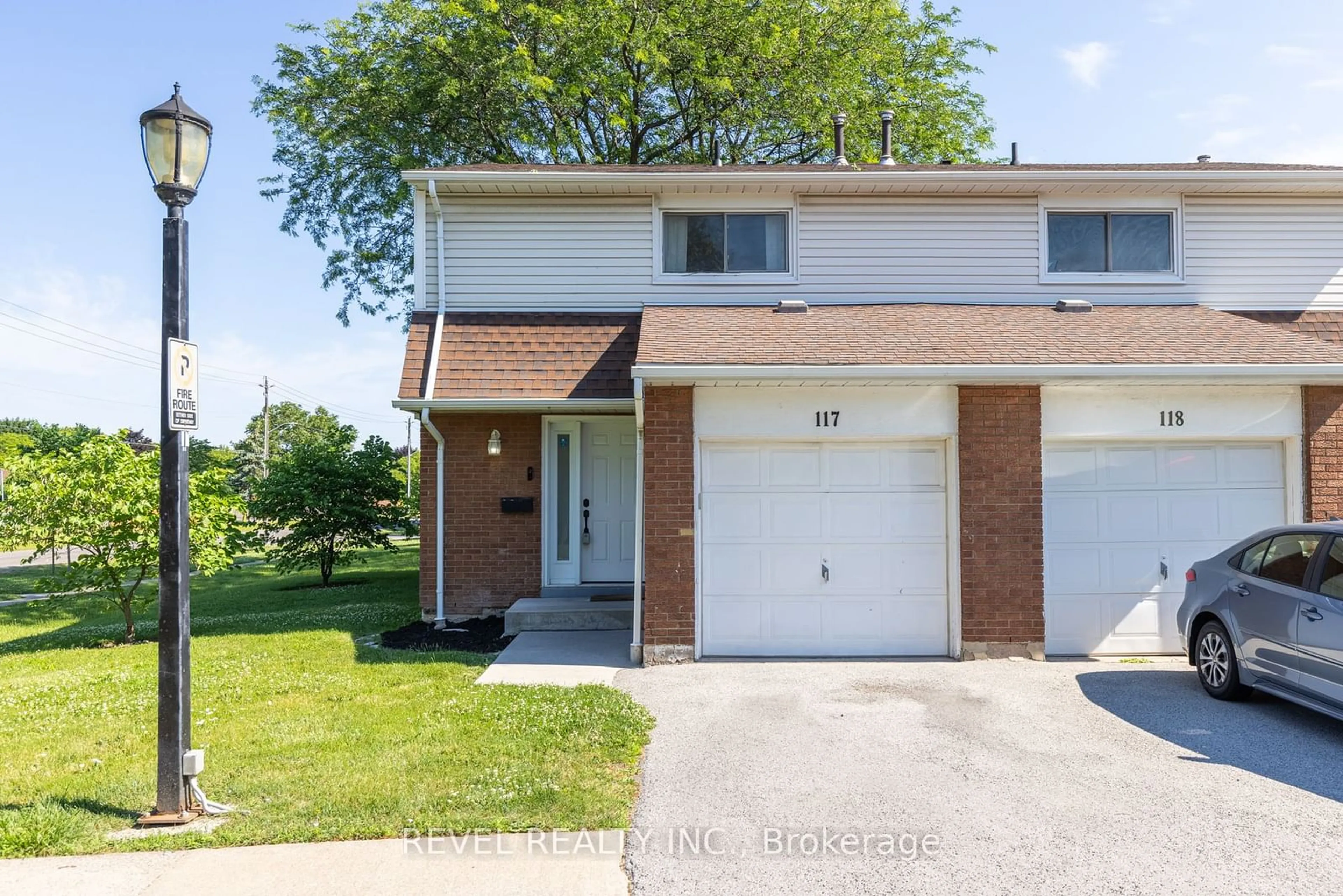 A pic from exterior of the house or condo for 286 Cushman Rd #117, St. Catharines Ontario L2M 6Z2