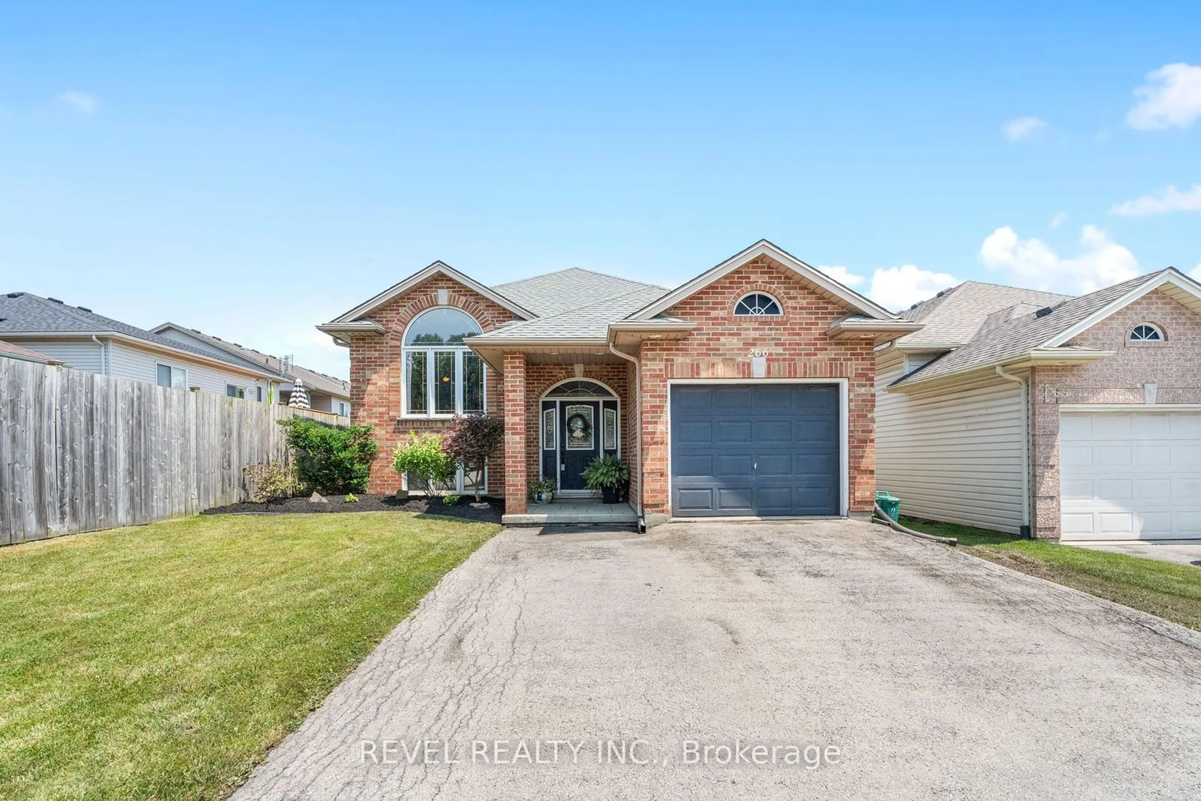 Homes For Sale in Welland, ON