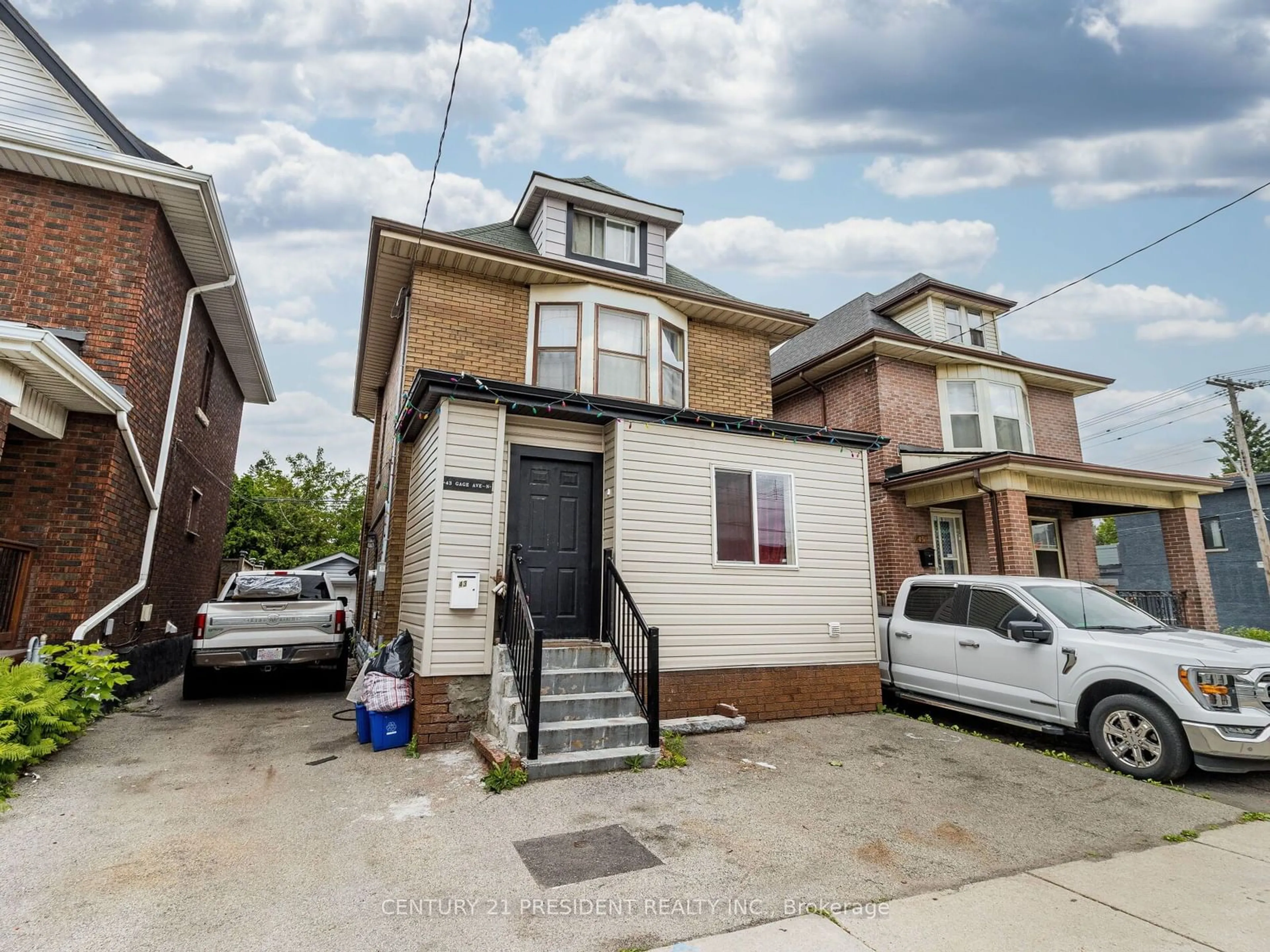 Frontside or backside of a home for 43 Gage Ave, Hamilton Ontario L8L 6Z5