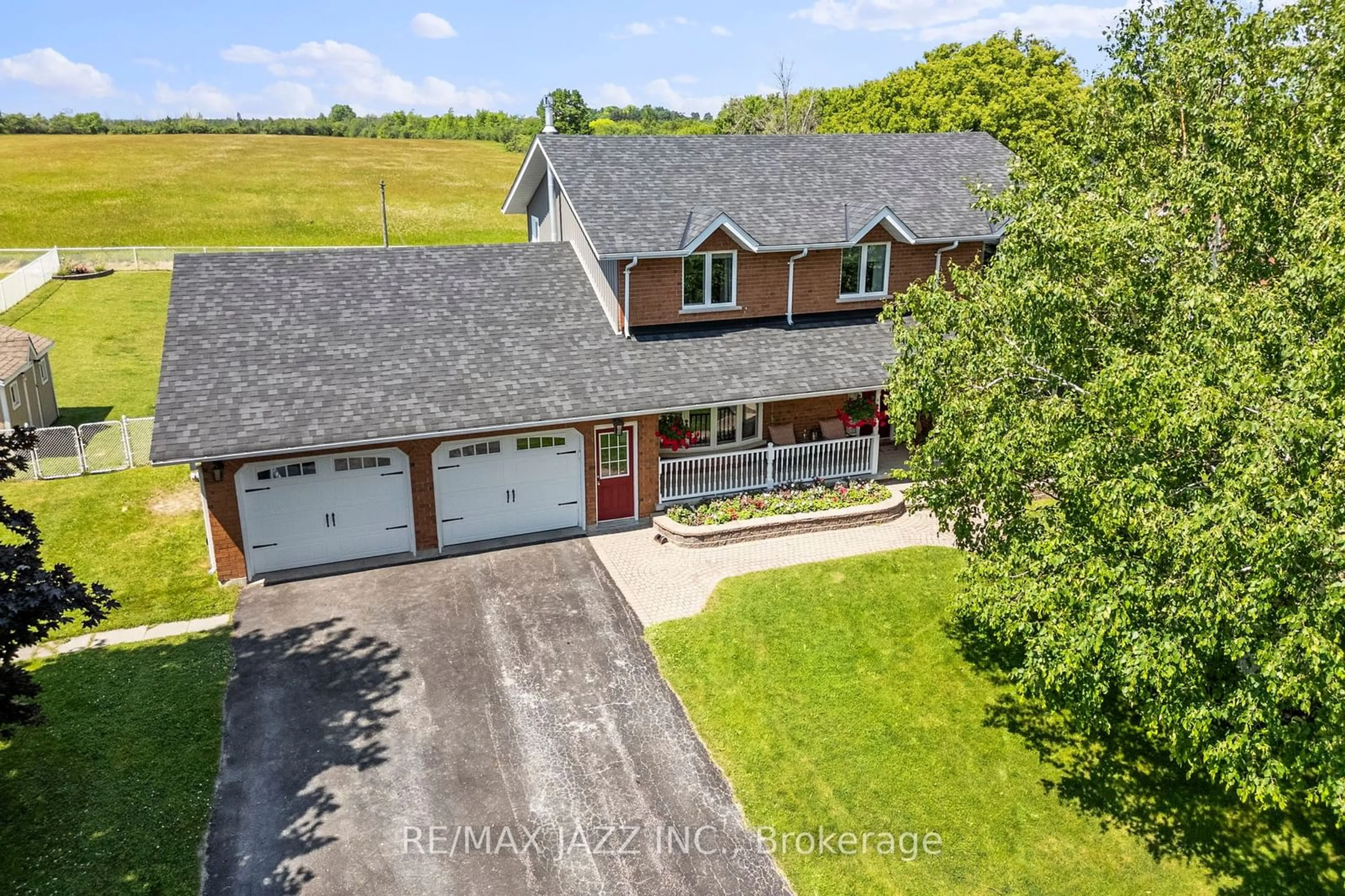 Frontside or backside of a home for 263 Pigeon Creek Rd, Kawartha Lakes Ontario L0B 1K0
