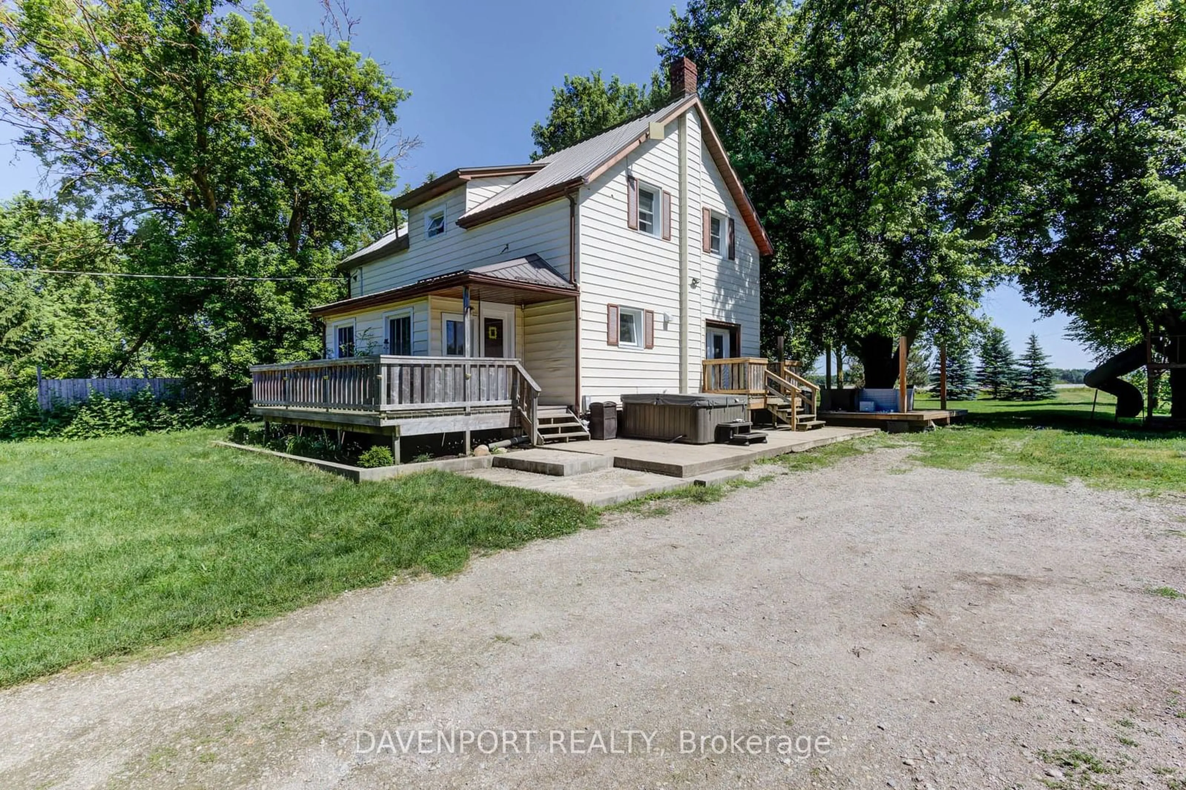 Frontside or backside of a home, cottage for 9499 Maas Park Dr, Wellington North Ontario N0G 2L0