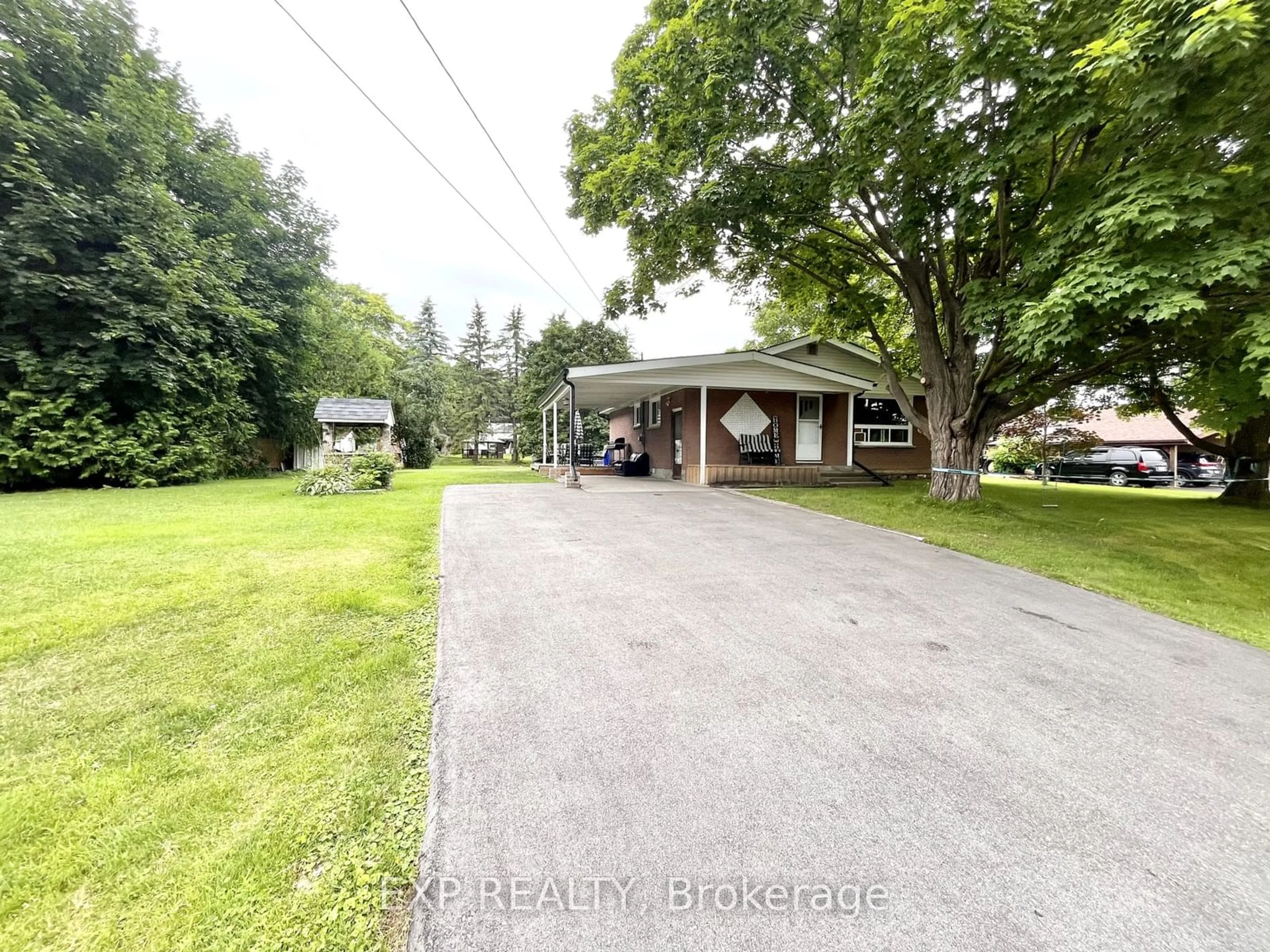 Outside view for 18 Anne St, Quinte West Ontario K8V 5P4