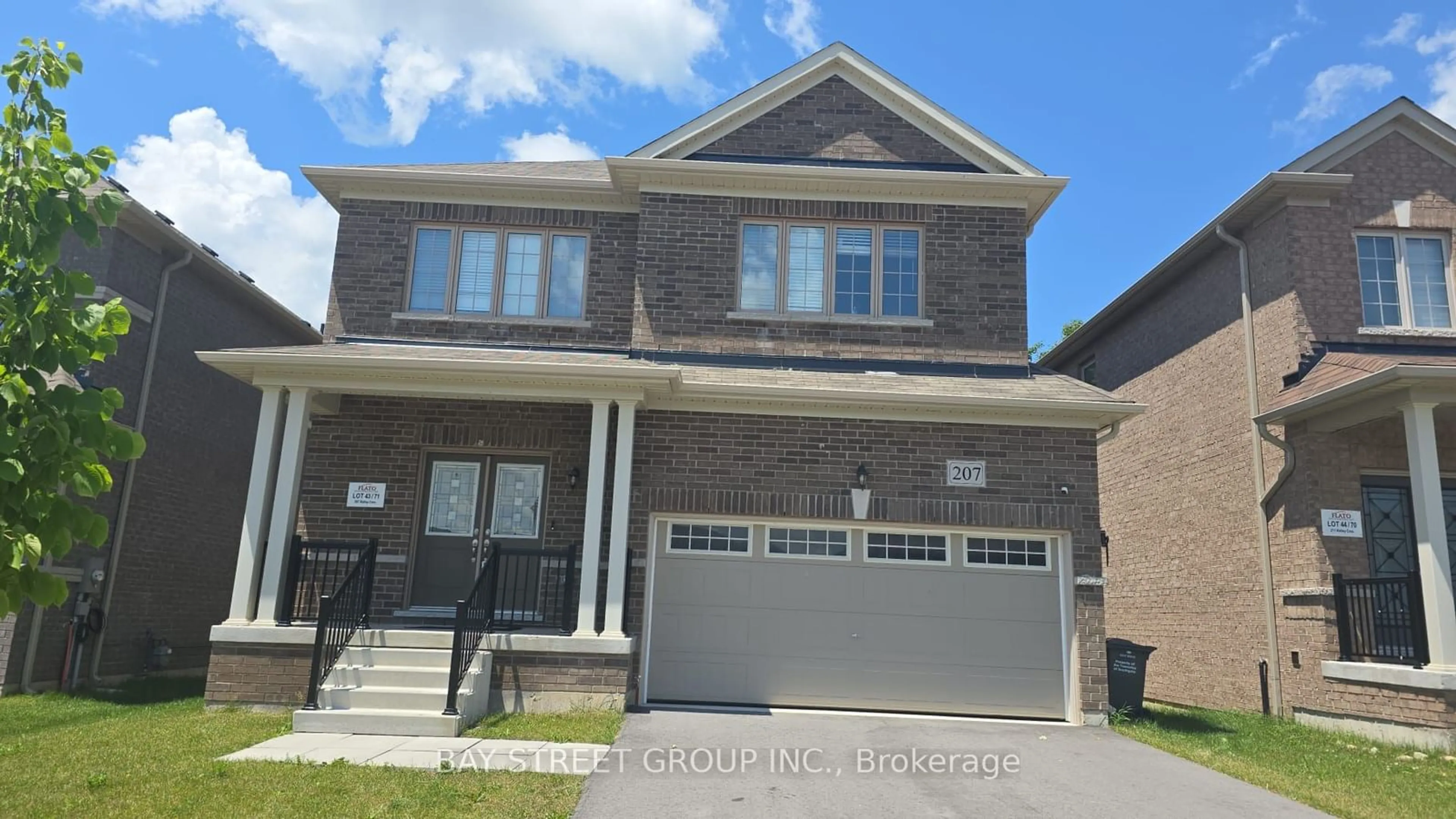 Frontside or backside of a home for 207 Ridley Cres, Southgate Ontario N0C 1B0