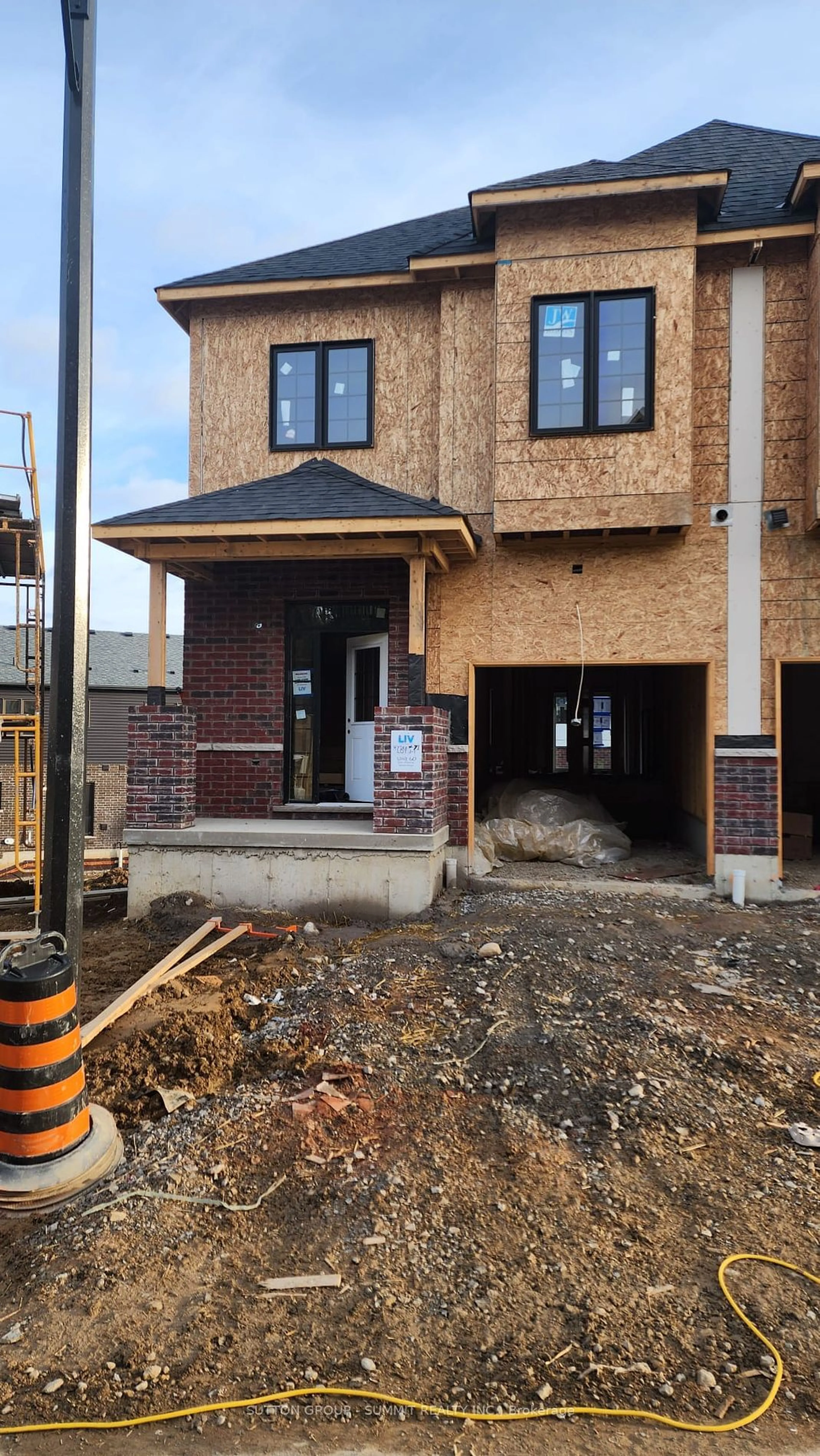 Home with brick exterior material for 620 Colborne St #66, Brantford Ontario N3T 5L5
